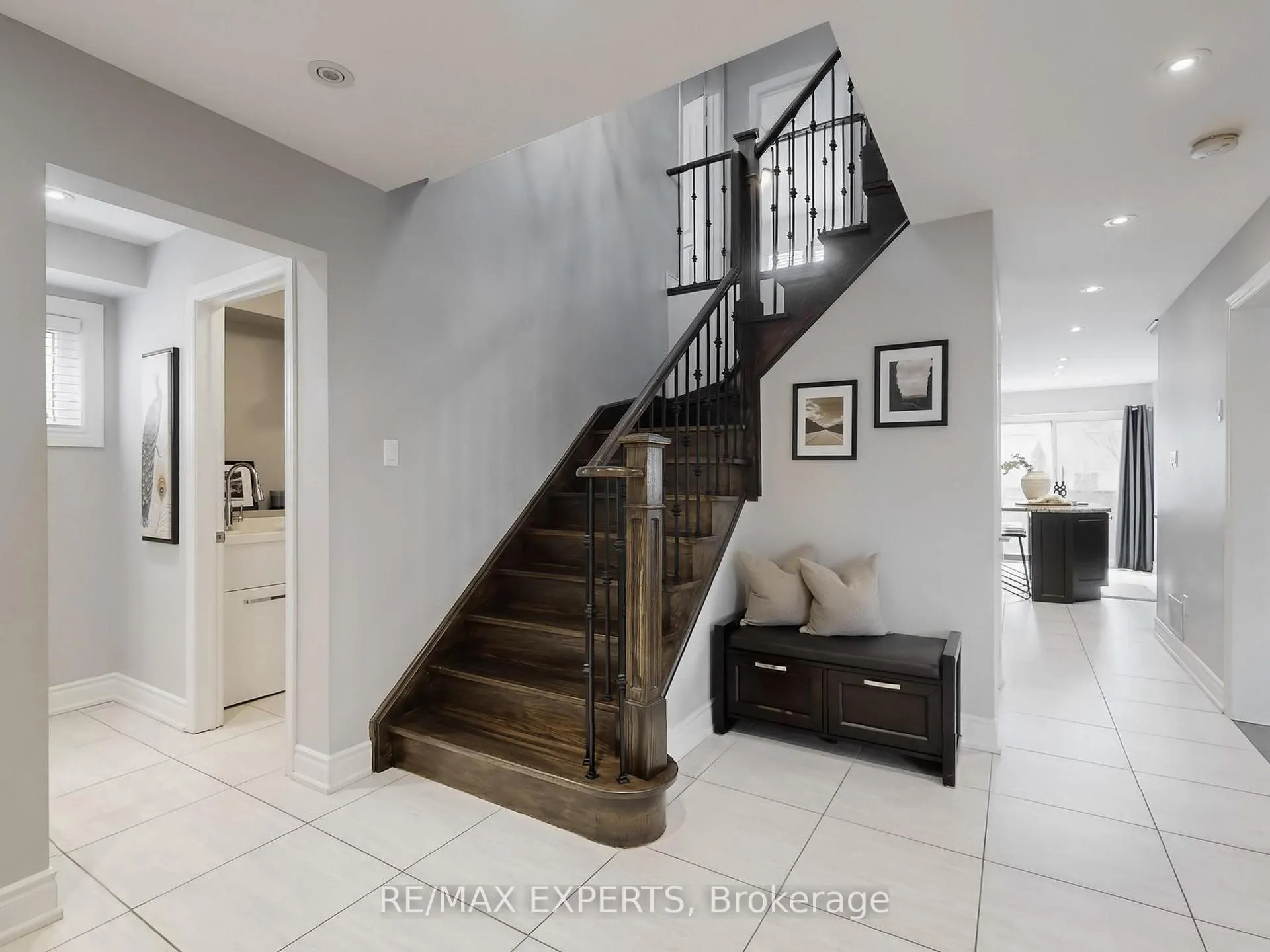 Photo 24 of 151 Veneto Drive, Vaughan, Vaughan Grove — HOMEH