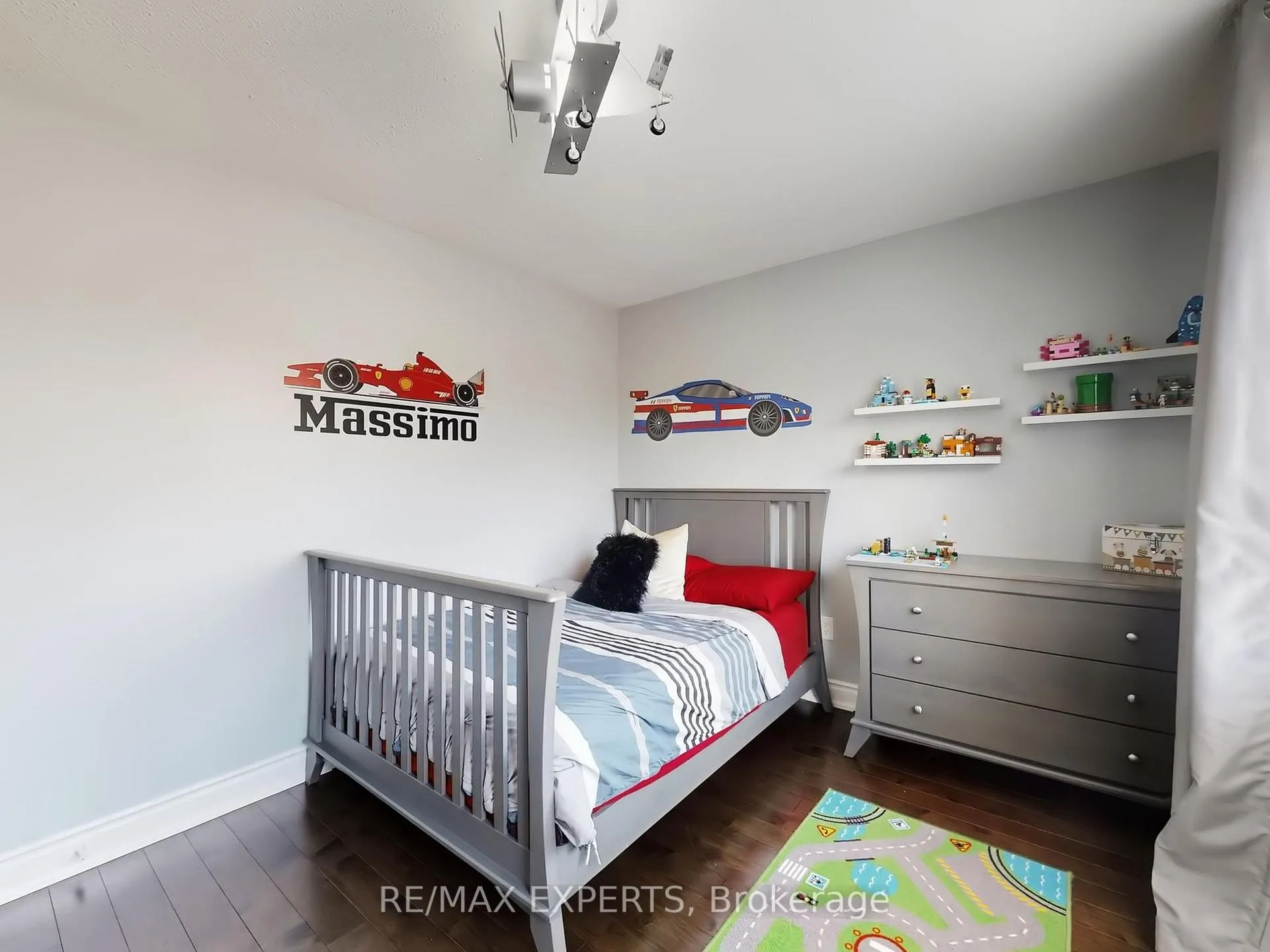 Photo 34 of 151 Veneto Drive, Vaughan, Vaughan Grove — HOMEH