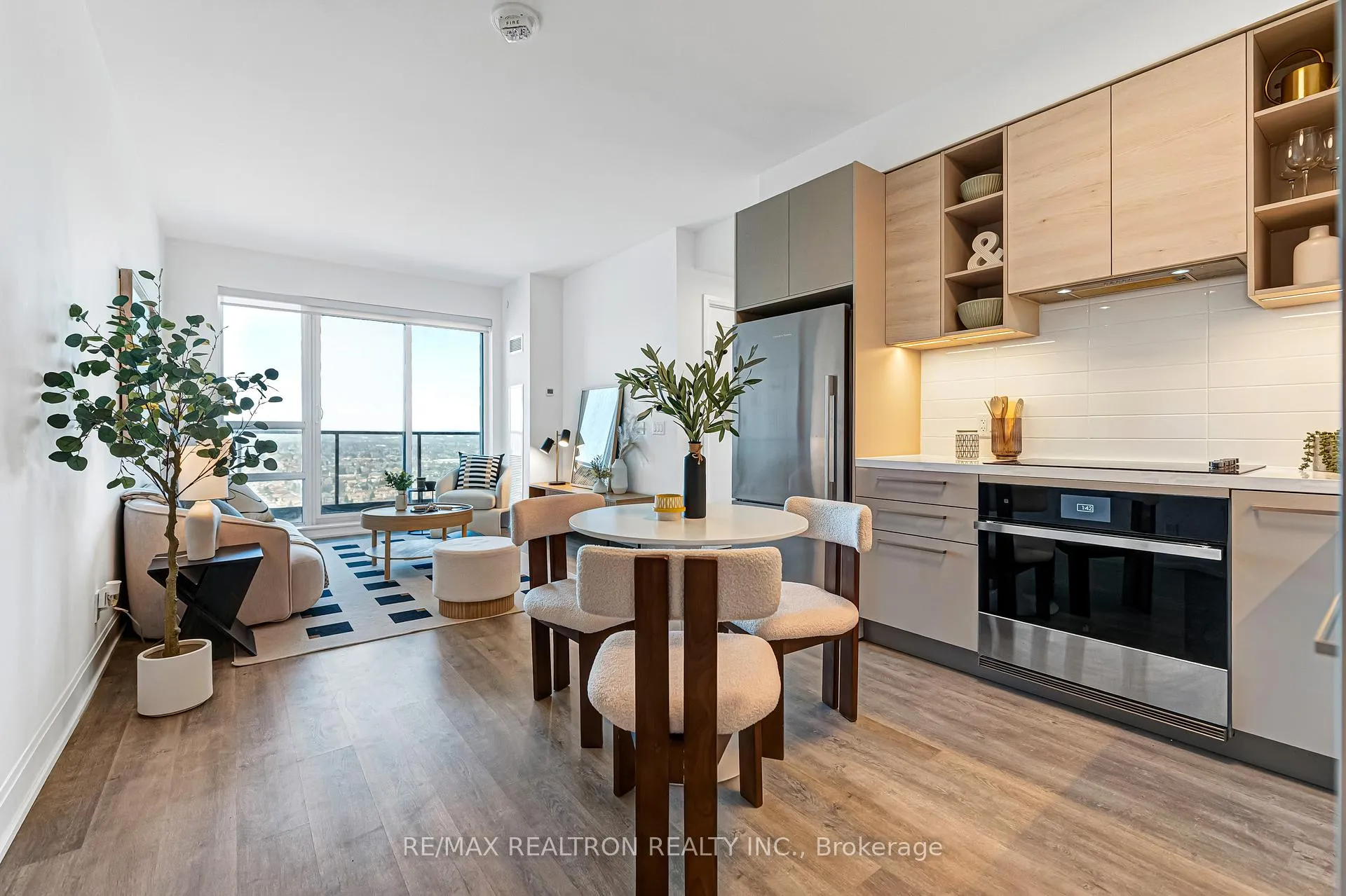 Photo 11 of Unit 3302, 12 Gandhi Lane, Markham, Commerce Valley — HOMEH