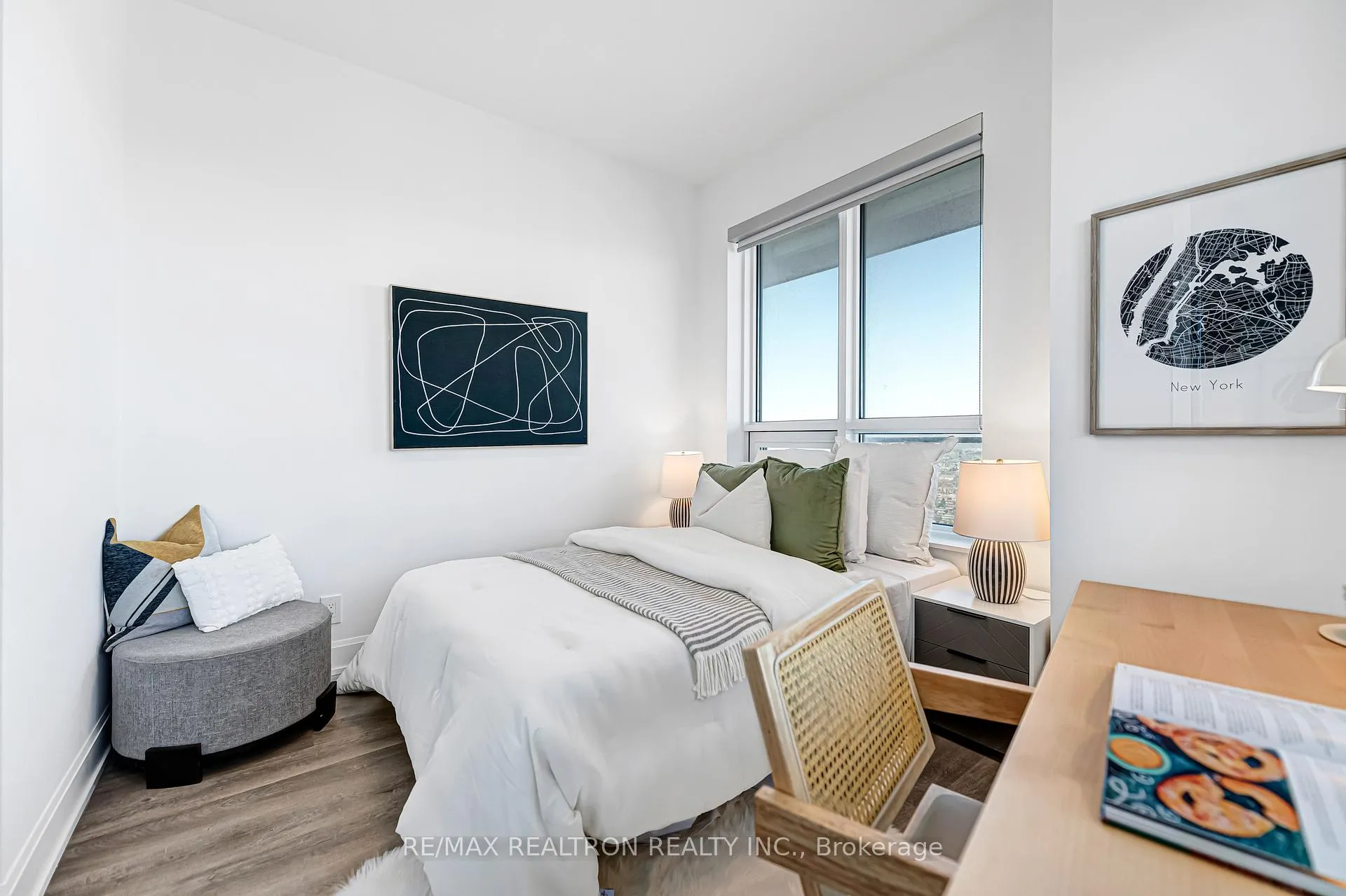 Photo 32 of Unit 3302, 12 Gandhi Lane, Markham, Commerce Valley — HOMEH