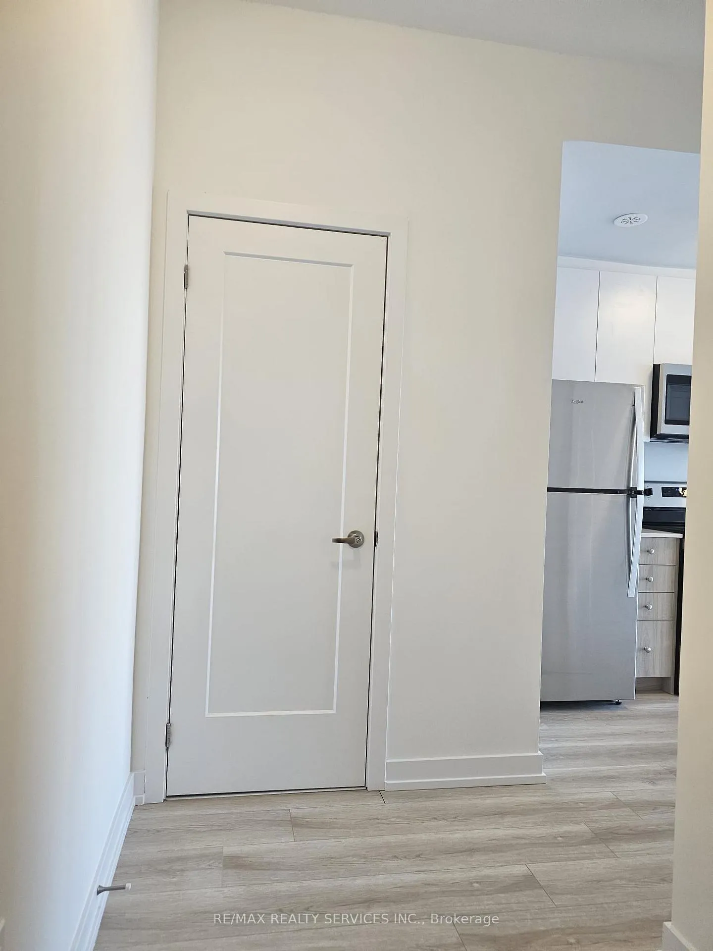 Photo 9 of Unit R6, 25 Palace Street, Kitchener — HOMEH