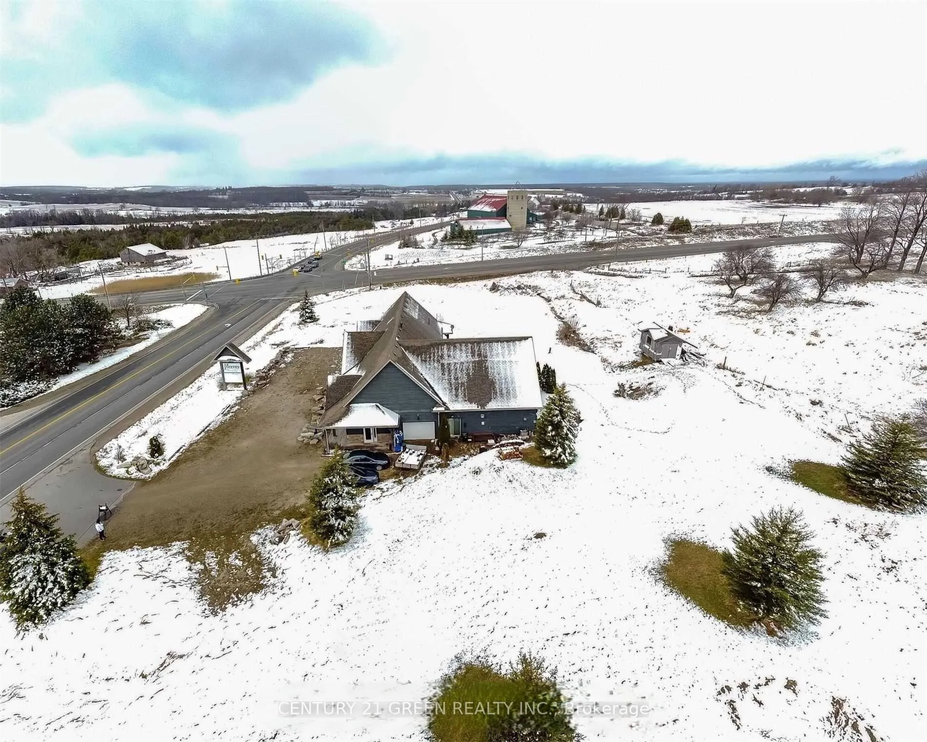 Photo 7 of 935689 Airport Road, Mono, Rural Mono — HOMEH