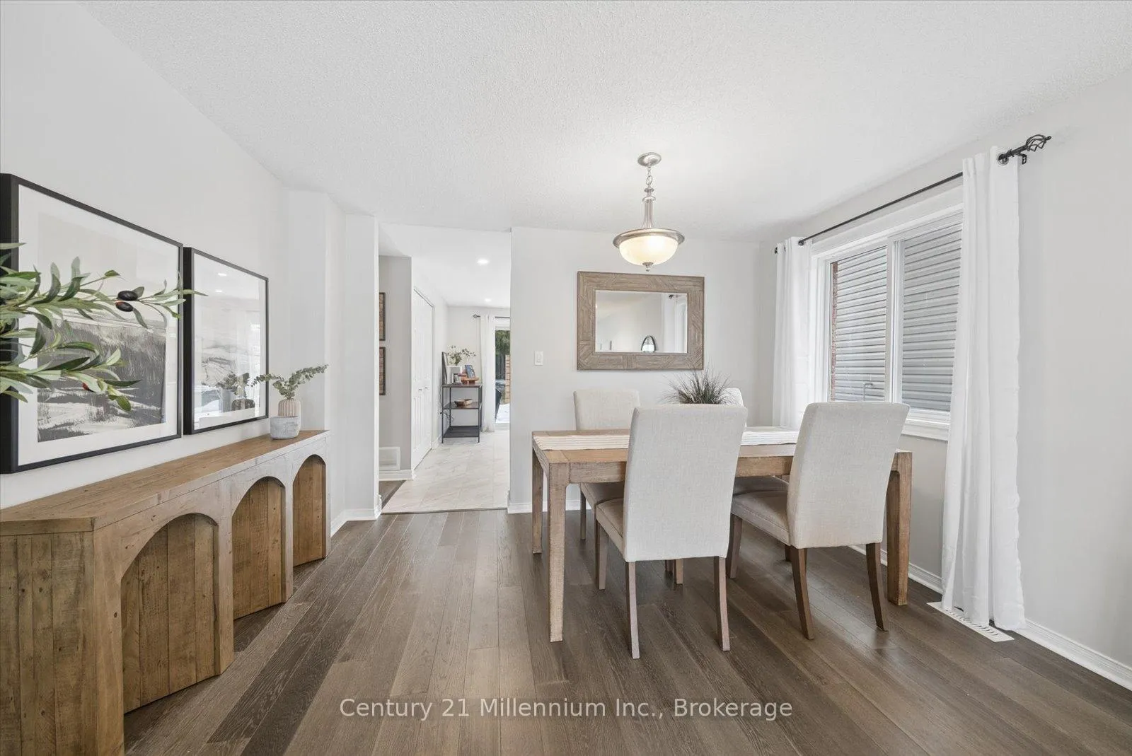 Photo 10 of 49 Waddington Crescent, Barrie, Holly — HOMEH