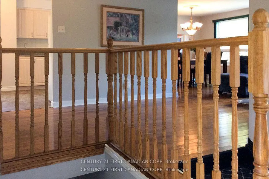 Photo 10 of 106 Angelo Drive, West Elgin, West Lorne — HOMEH