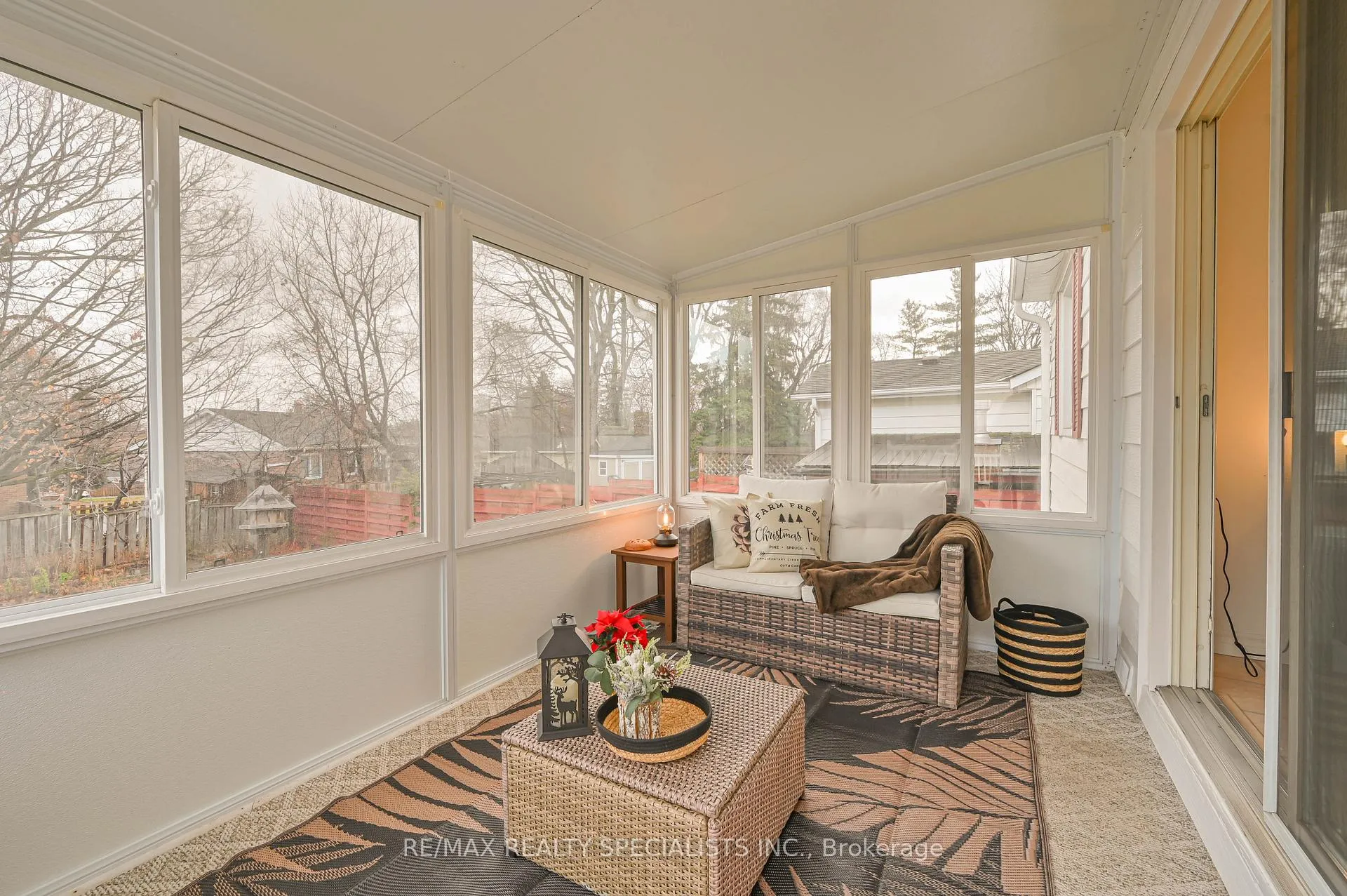 Photo 22 of 19 Temple Road, Halton Hills, Georgetown — HOMEH