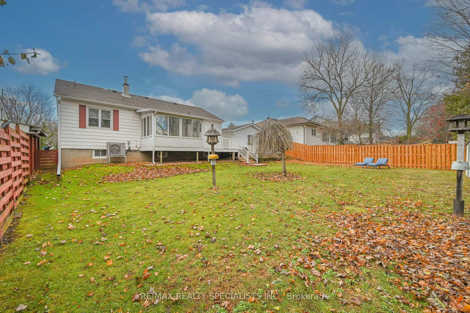Photo 47 of 19 Temple Road, Halton Hills, Georgetown — HOMEH