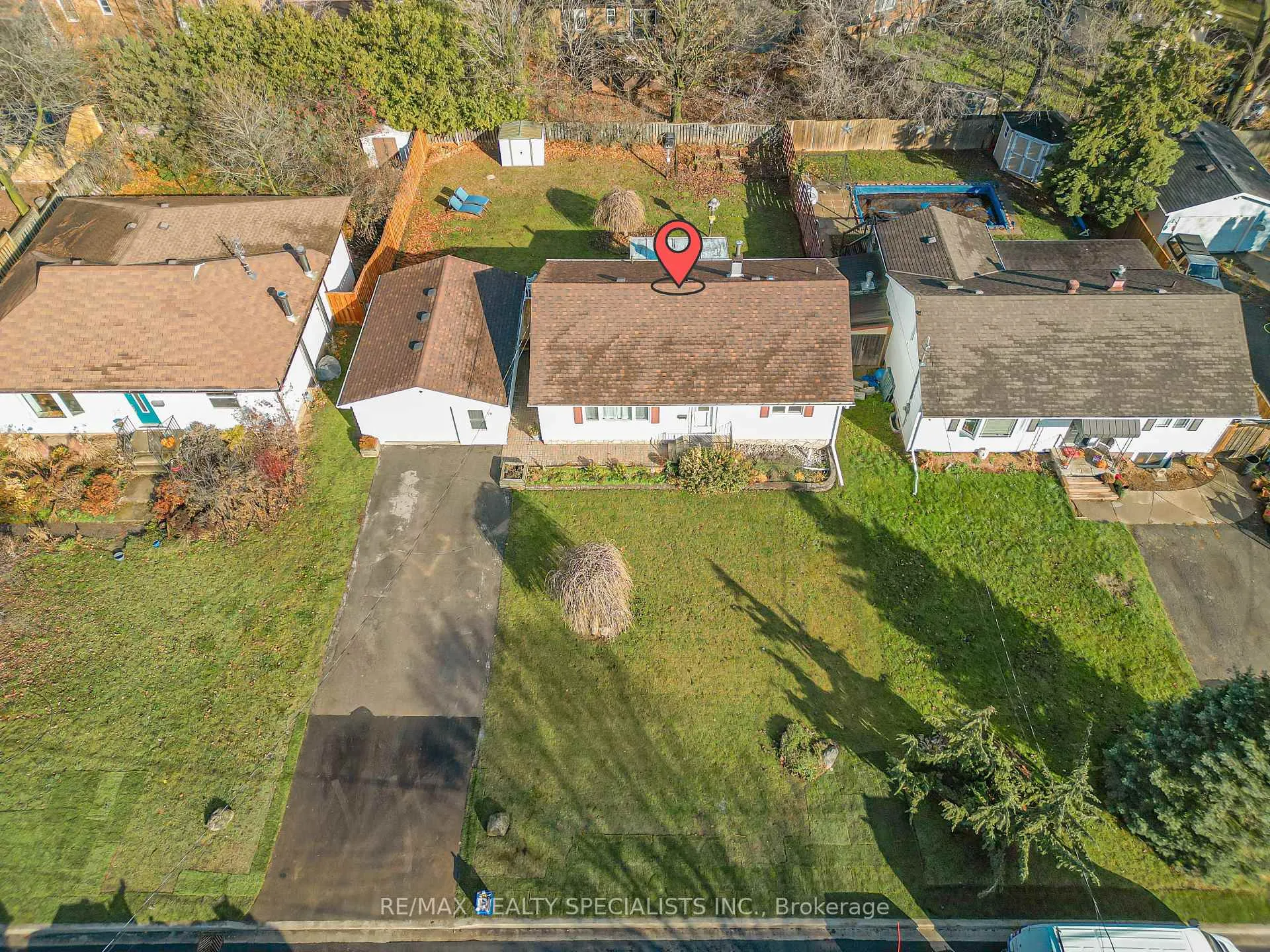 Photo 49 of 19 Temple Road, Halton Hills, Georgetown — HOMEH