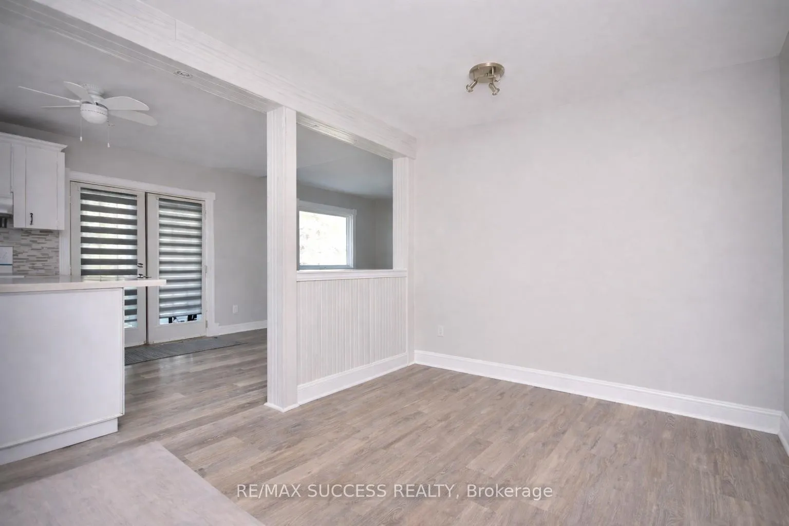 Photo 5 of 1711 St Johns Road, Innisfil, Alcona — HOMEH