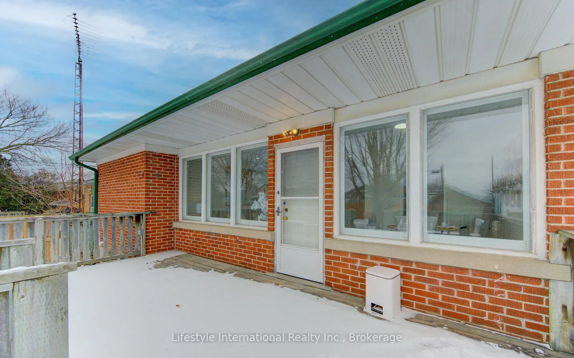 Photo 30 of 171 Sixth Avenue, Kitchener — HOMEH