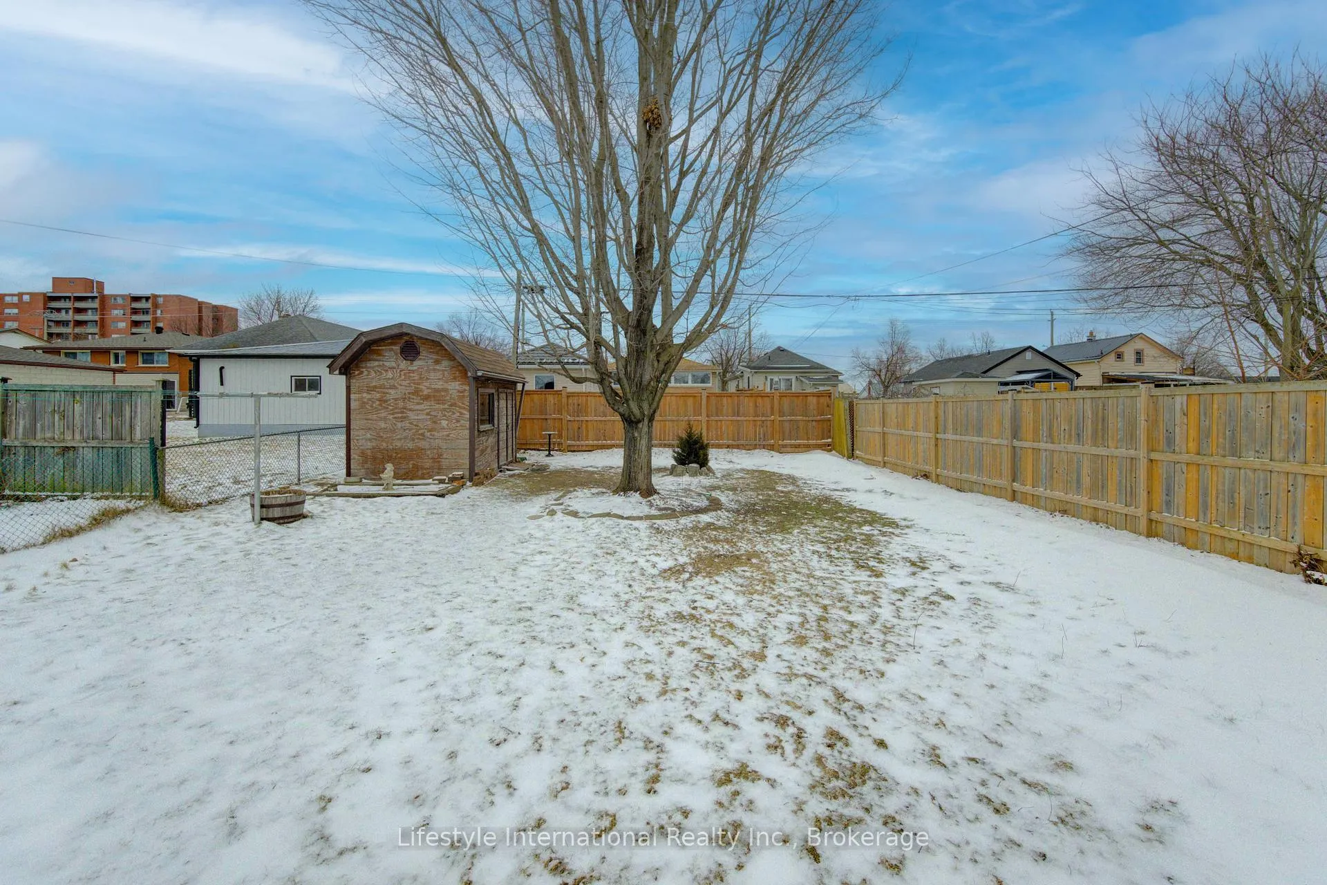 Photo 32 of 171 Sixth Avenue, Kitchener — HOMEH