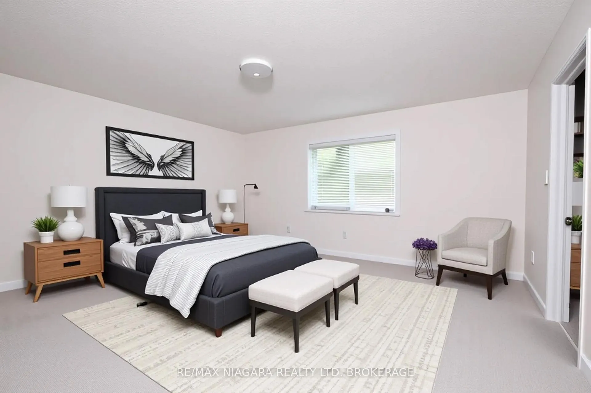 Photo 9 of 8573 Sweet Chestnut Drive, Niagara Falls, Brown — HOMEH