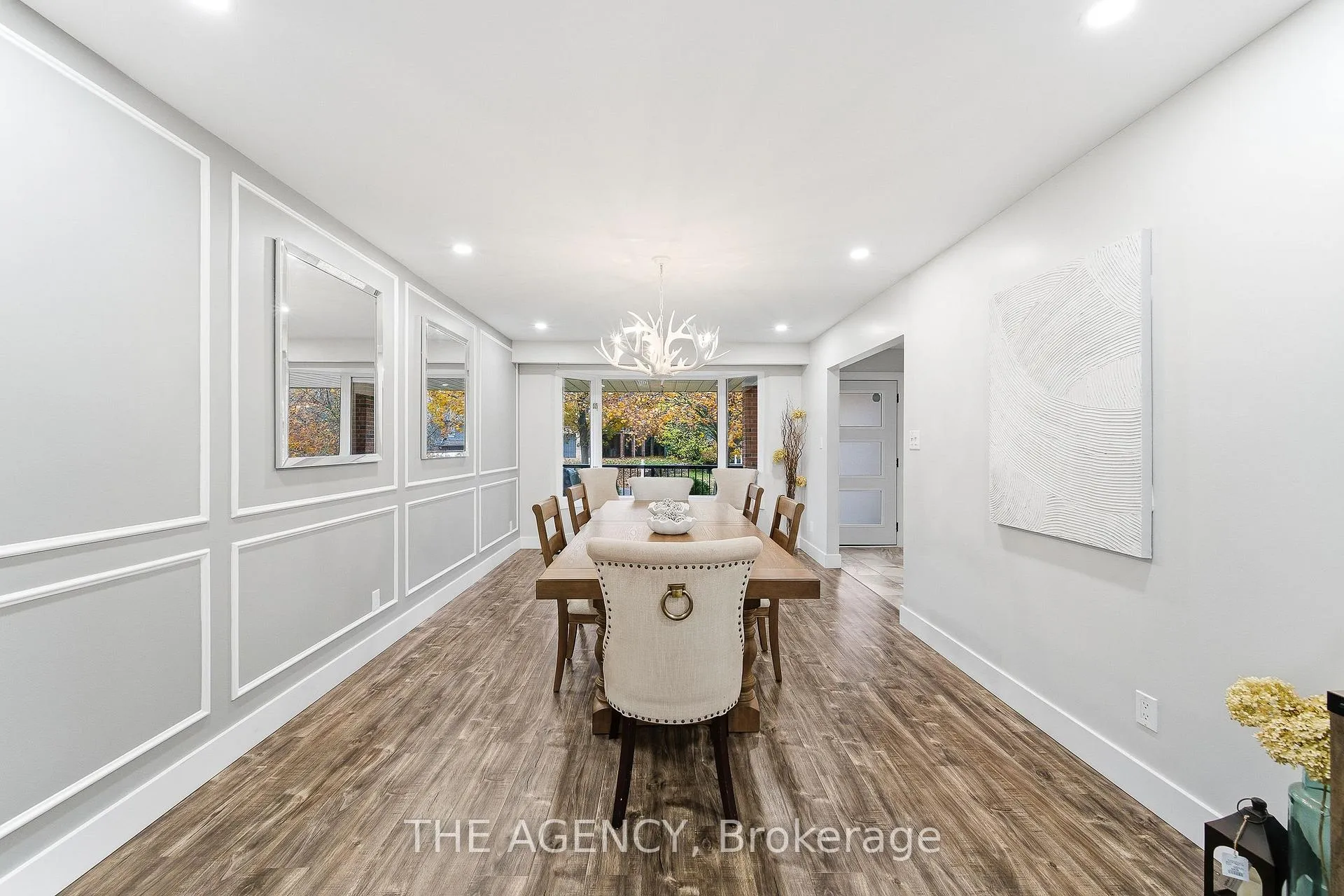 Photo 5 of 23 Stonegate Drive, Kitchener, Centreville Chicopee — HOMEH