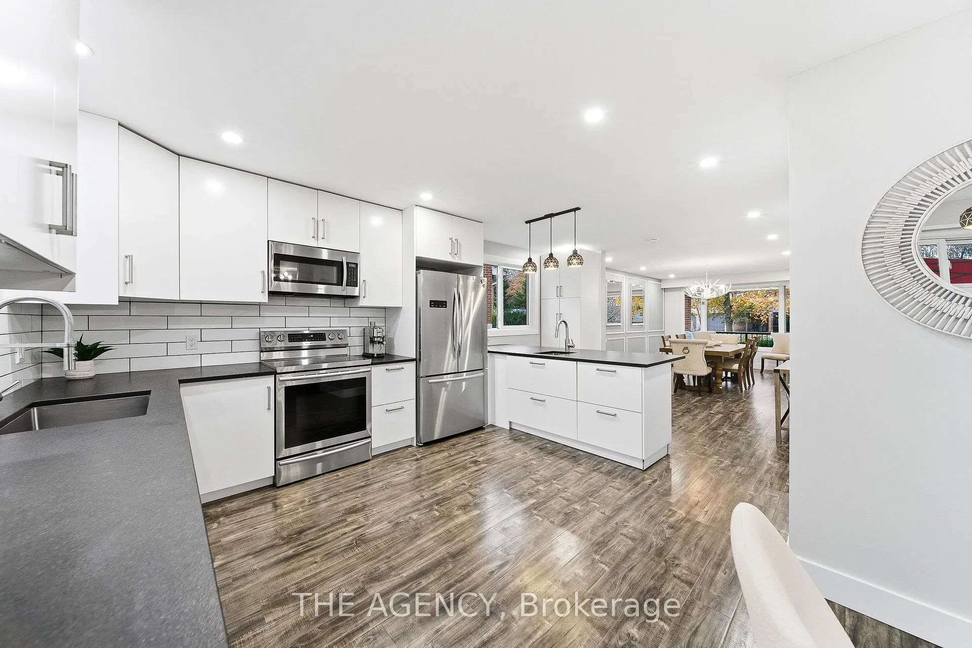 Photo 8 of 23 Stonegate Drive, Kitchener, Centreville Chicopee — HOMEH