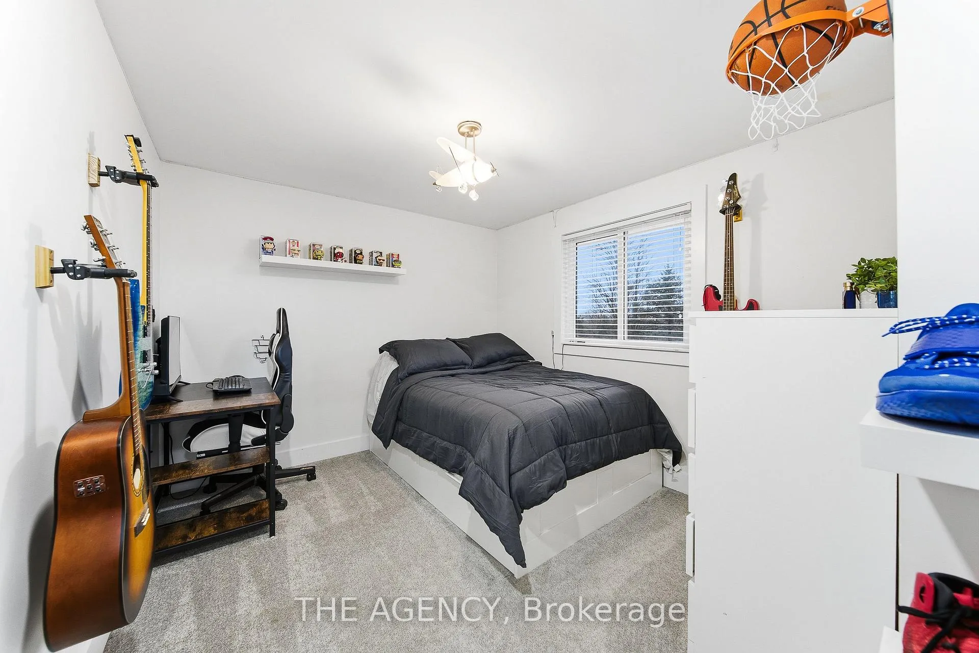 Photo 14 of 23 Stonegate Drive, Kitchener, Centreville Chicopee — HOMEH