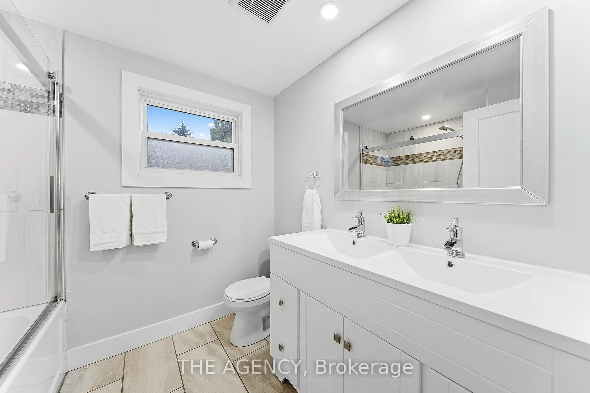 Photo 15 of 23 Stonegate Drive, Kitchener, Centreville Chicopee — HOMEH
