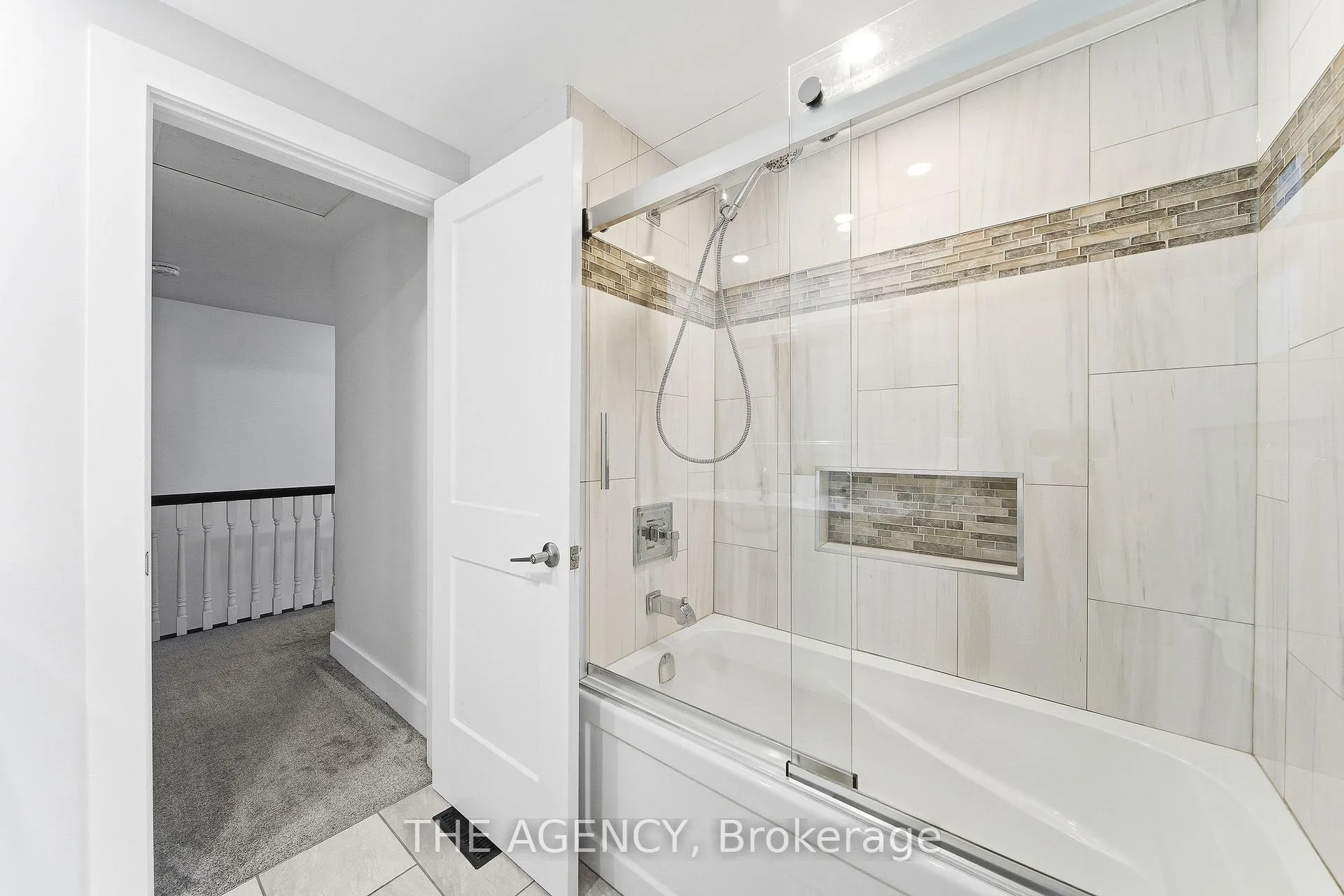 Photo 16 of 23 Stonegate Drive, Kitchener, Centreville Chicopee — HOMEH
