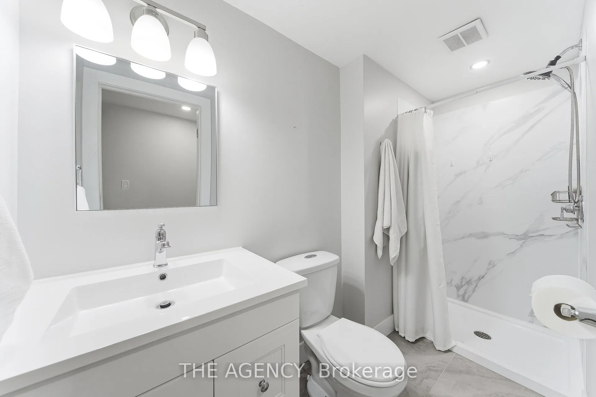 Photo 25 of 23 Stonegate Drive, Kitchener, Centreville Chicopee — HOMEH