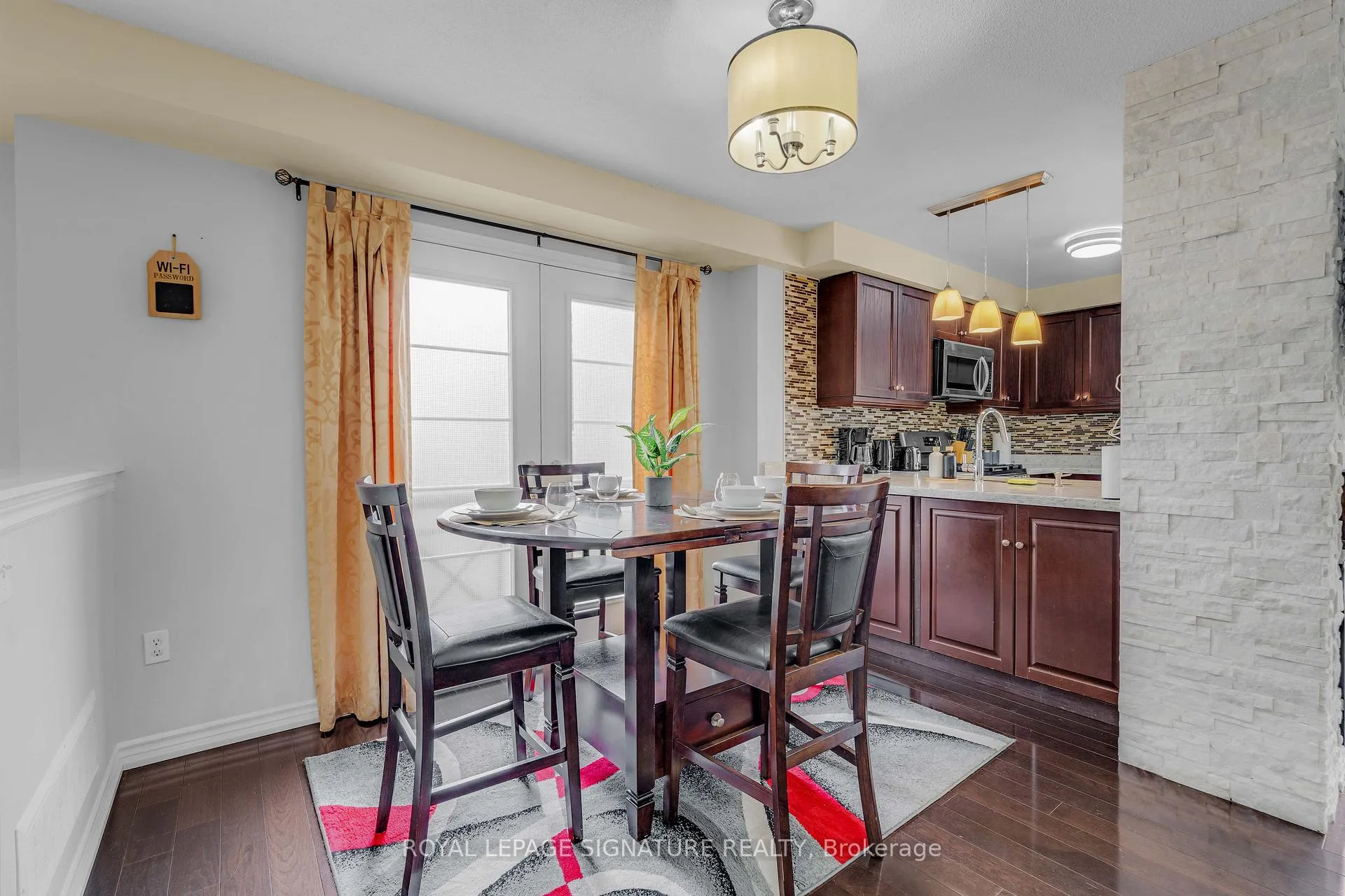 Photo 9 of 4280 Thomas Alton Boulevard, Burlington, Alton — HOMEH