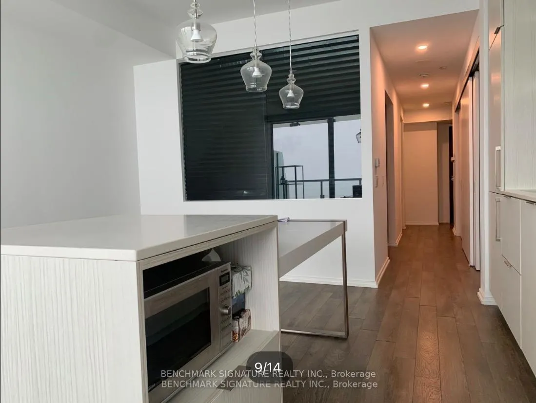 Photo 9 of Unit 5404, 197 Yonge Street, Toronto, Church-Yonge Corridor — HOMEH