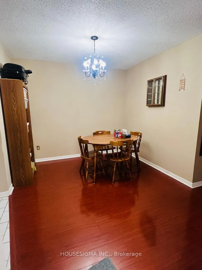 Photo 3 of Unit 1507, 26 Hanover Road, Brampton, Queen Street Corridor — HOMEH
