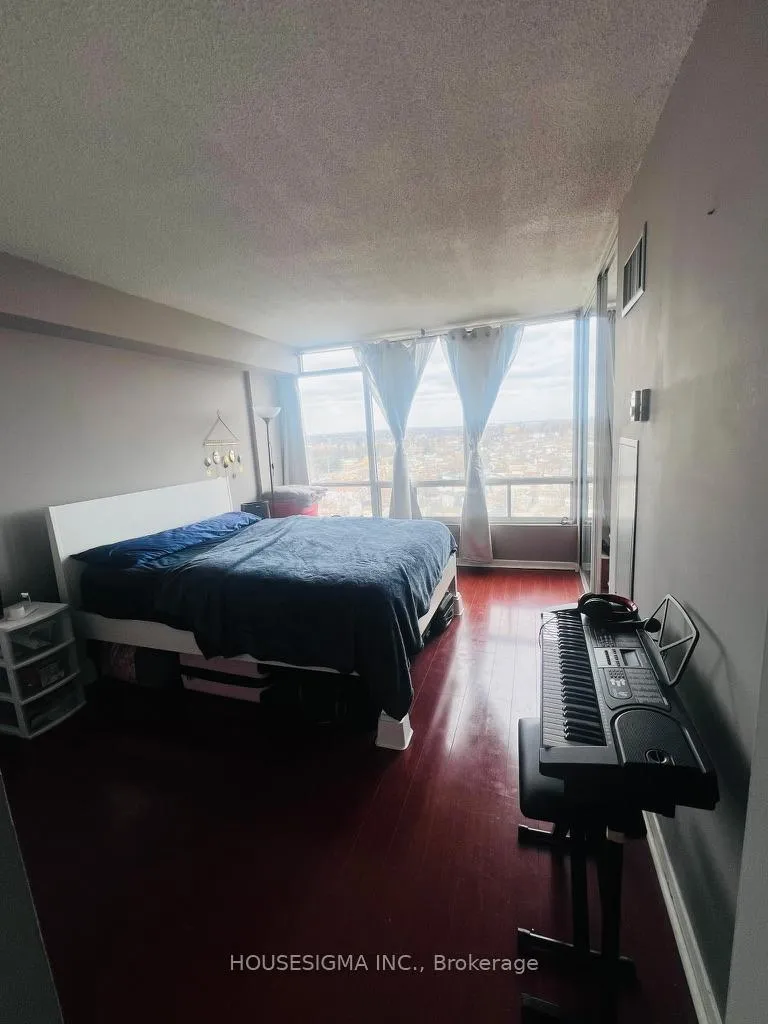 Photo 6 of Unit 1507, 26 Hanover Road, Brampton, Queen Street Corridor — HOMEH