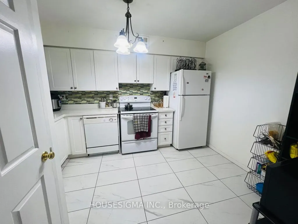 Photo 9 of Unit 1507, 26 Hanover Road, Brampton, Queen Street Corridor — HOMEH