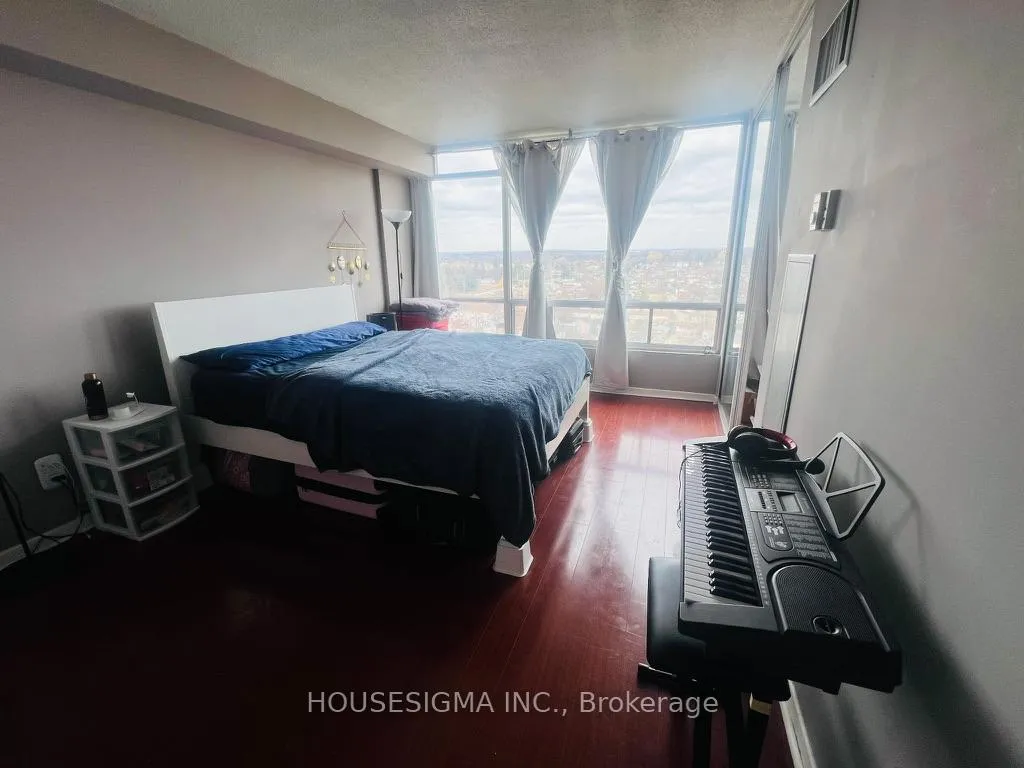 Photo 10 of Unit 1507, 26 Hanover Road, Brampton, Queen Street Corridor — HOMEH