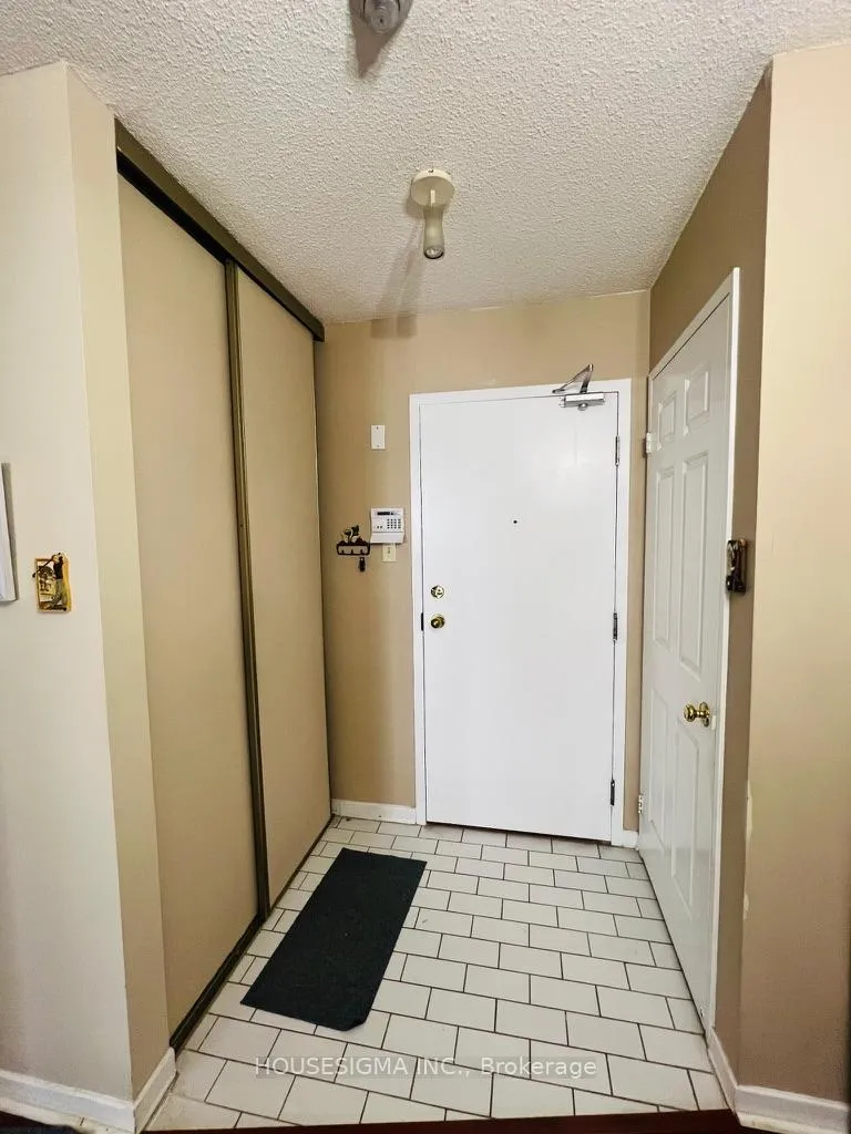Photo 14 of Unit 1507, 26 Hanover Road, Brampton, Queen Street Corridor — HOMEH