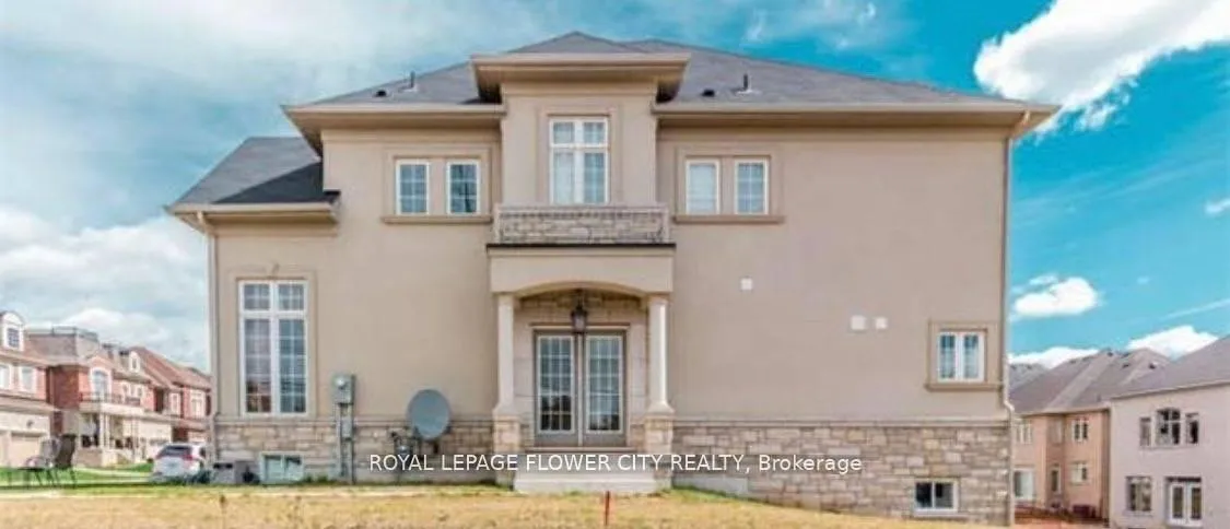 Photo 1 of 38 Black Diamond Crescent, Brampton, Credit Valley — HOMEH