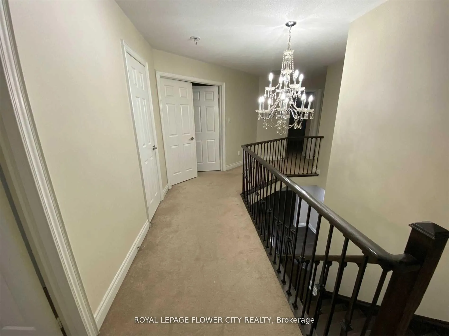 Photo 16 of 38 Black Diamond Crescent, Brampton, Credit Valley — HOMEH