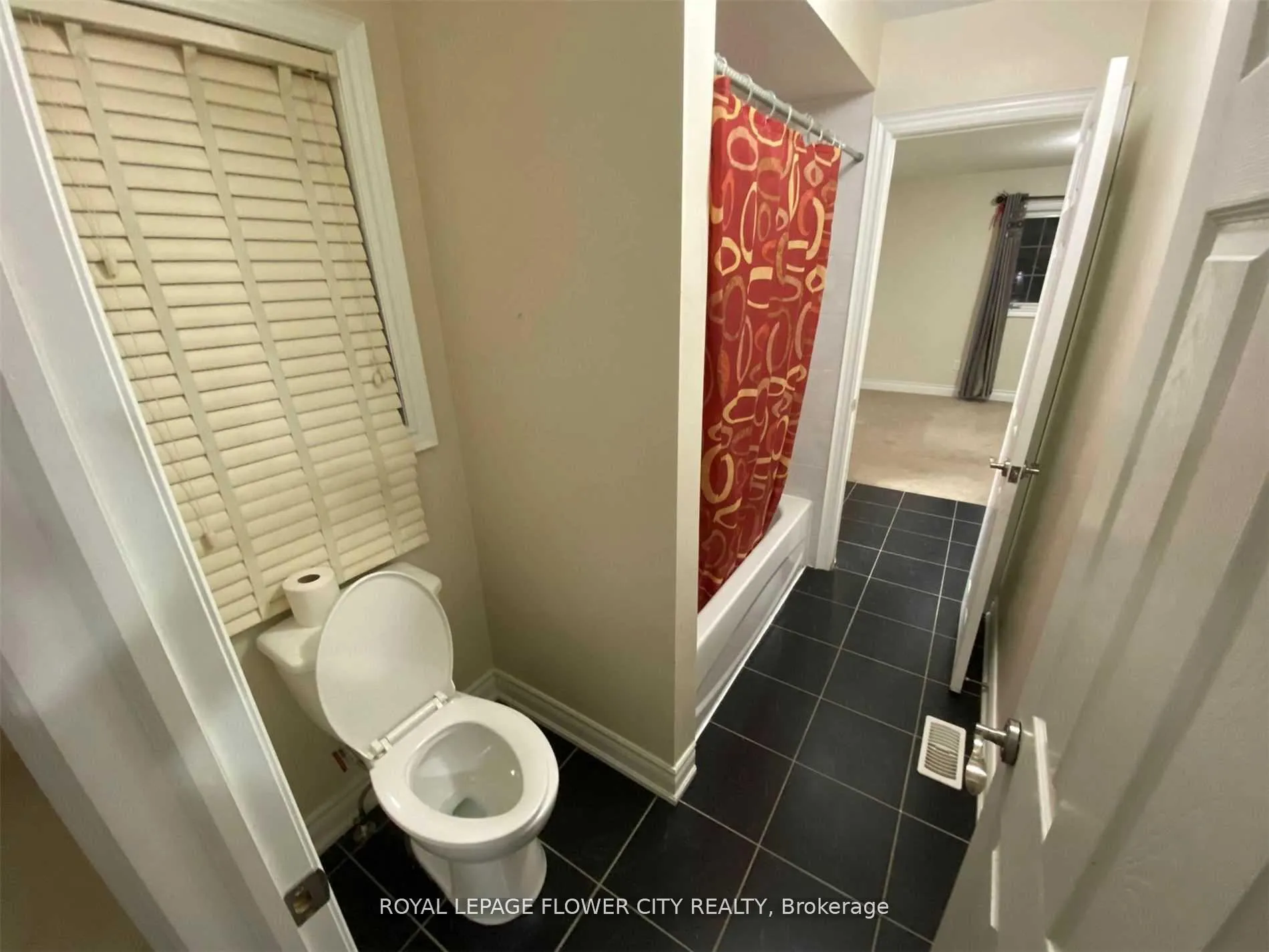 Photo 20 of 38 Black Diamond Crescent, Brampton, Credit Valley — HOMEH