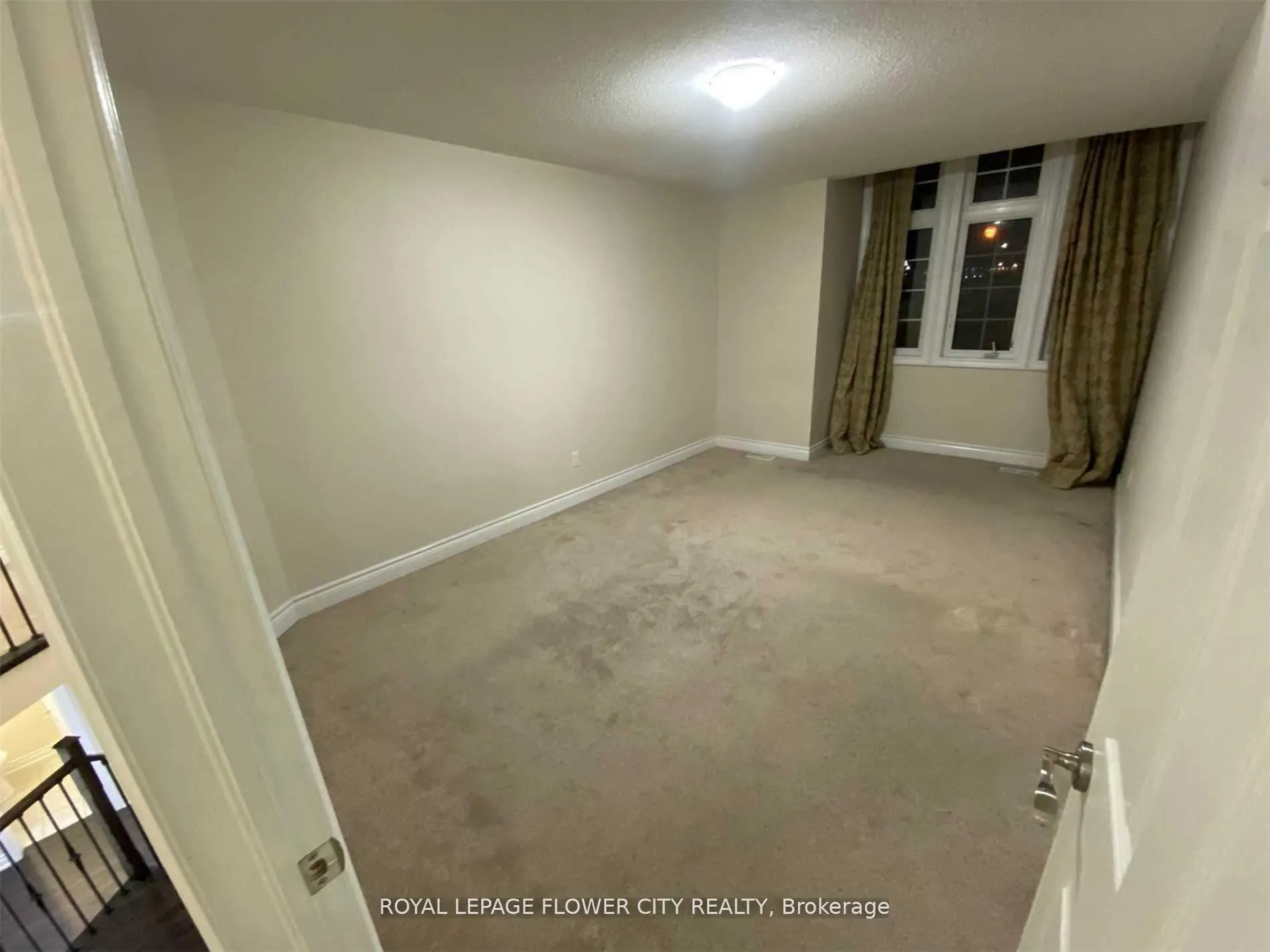 Photo 21 of 38 Black Diamond Crescent, Brampton, Credit Valley — HOMEH