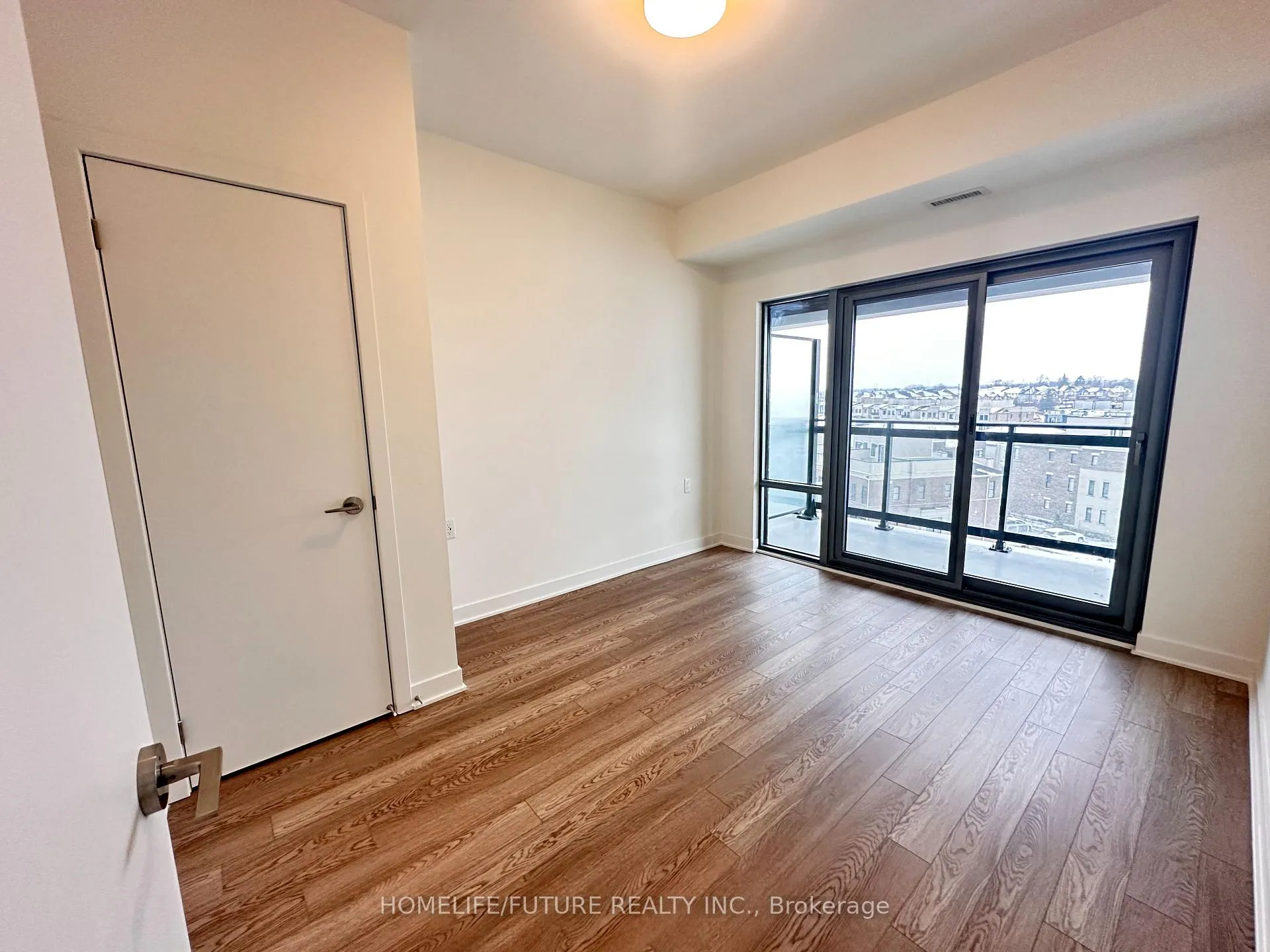 Photo 6 of Unit 609, 51 Clarington Boulevard, Clarington, Bowmanville — HOMEH