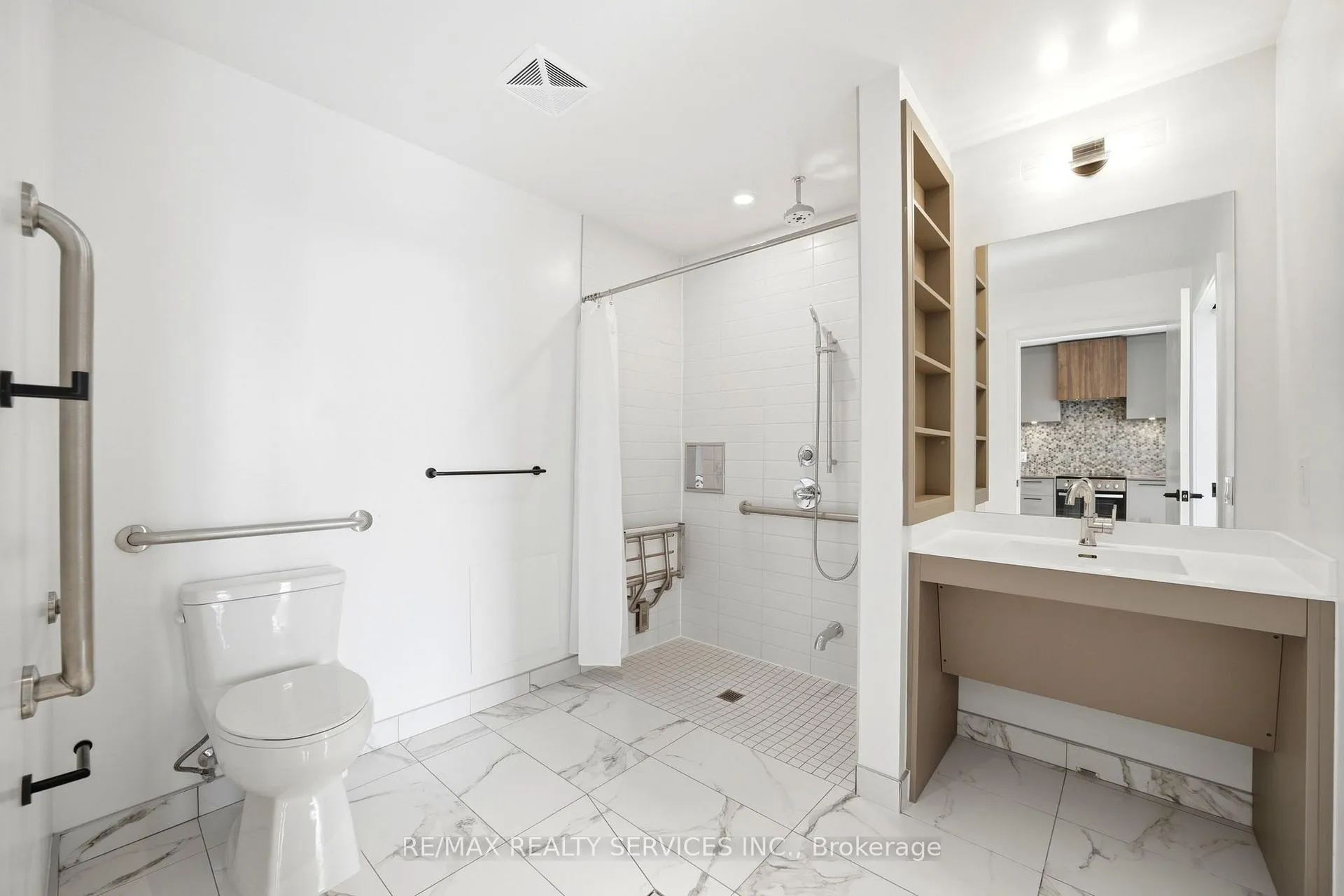 Photo 22 of Unit 208, 10 Lagerfeld Drive, Brampton, Northwest Brampton — HOMEH