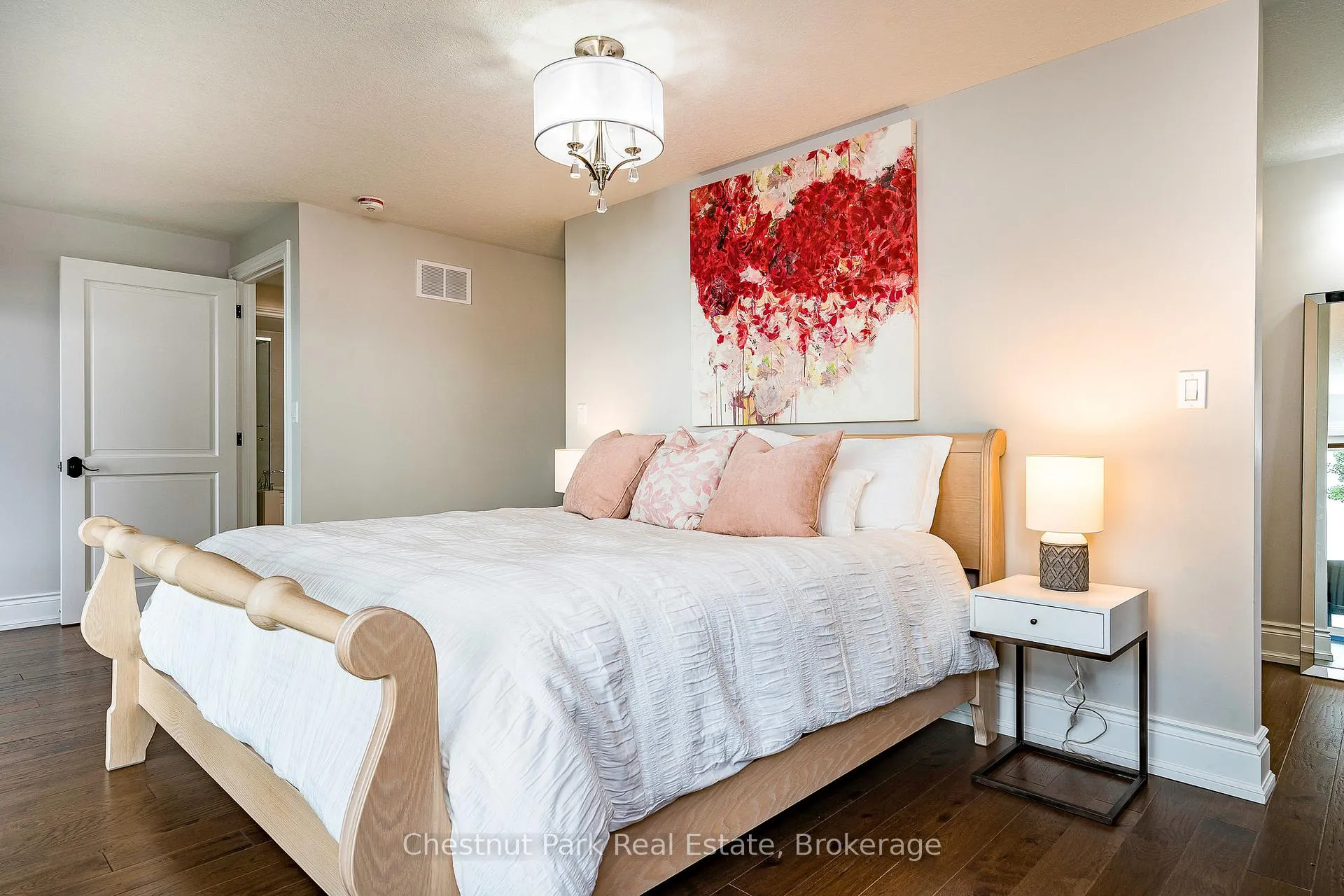 Photo 37 of 47 Glen Road, Collingwood — HOMEH
