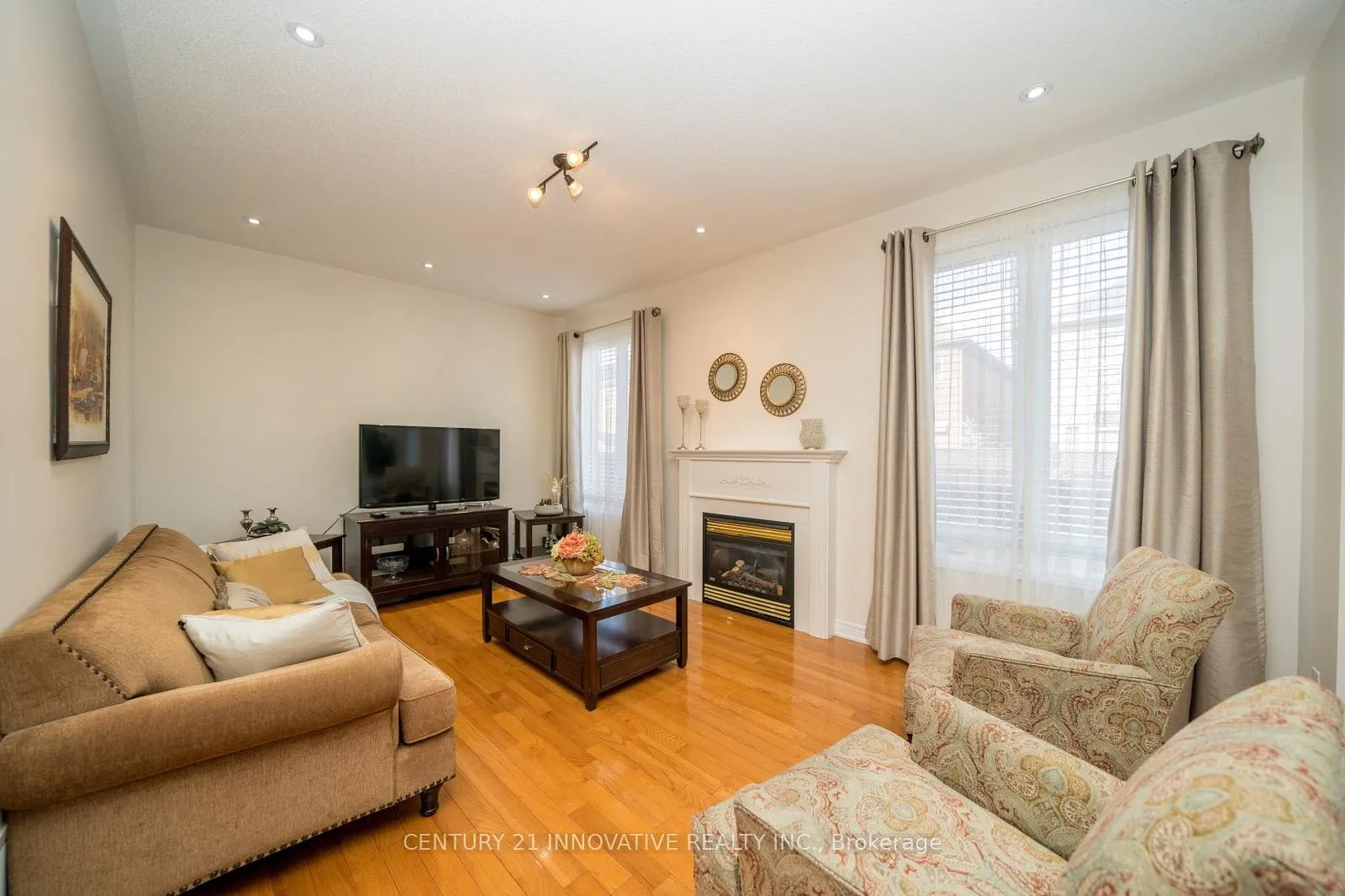 Photo 9 of 161 Rizal Avenue, Markham, Box Grove — HOMEH