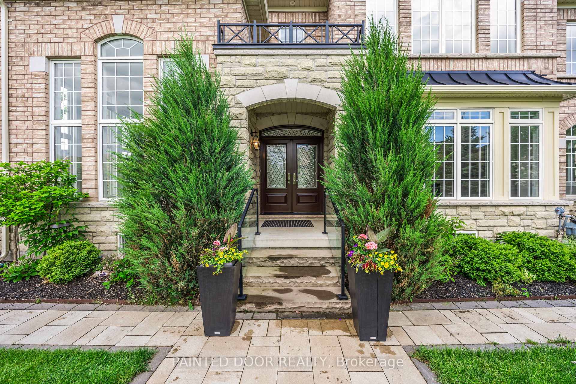 Photo 4 of 2 Copeland Crescent, Innisfil, Cookstown — HOMEH