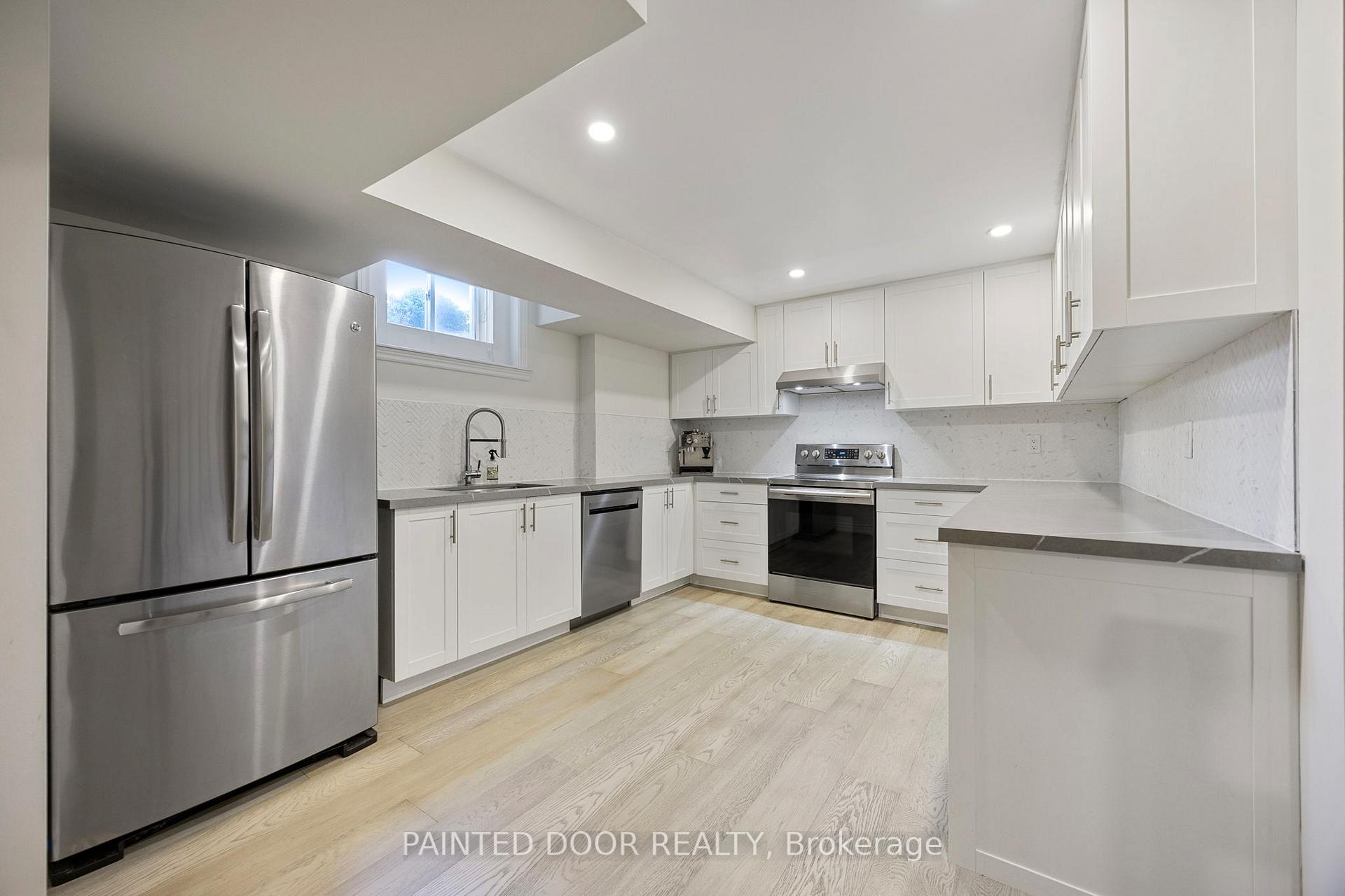 Photo 35 of 2 Copeland Crescent, Innisfil, Cookstown — HOMEH