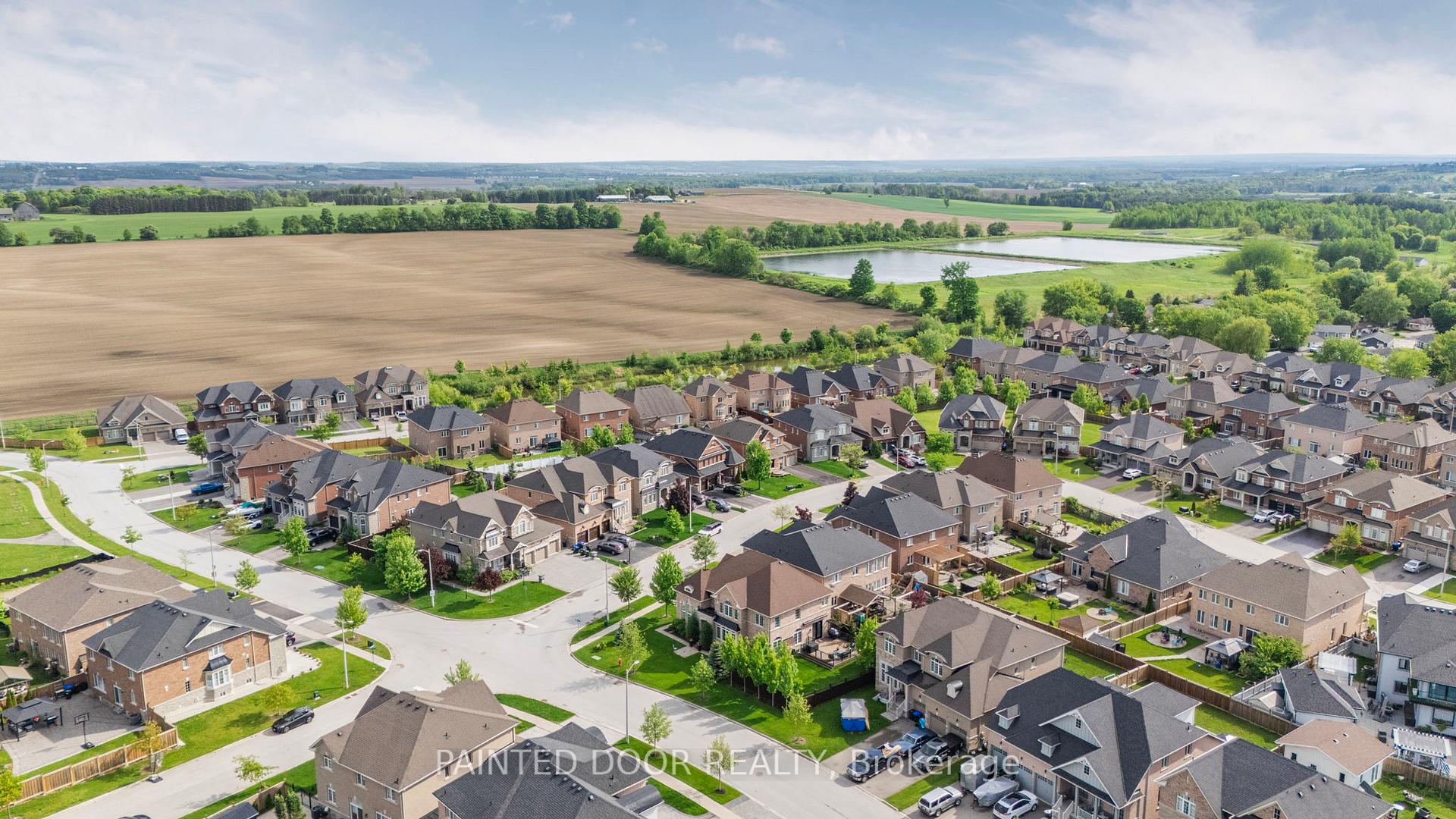 Photo 47 of 2 Copeland Crescent, Innisfil, Cookstown — HOMEH