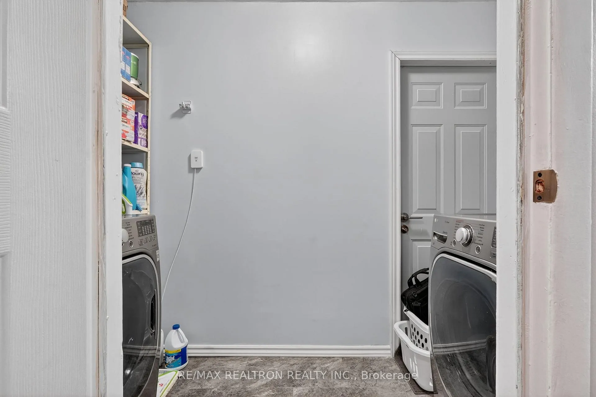 Photo 39 of 1787 Listowell Crescent, Pickering, Liverpool — HOMEH