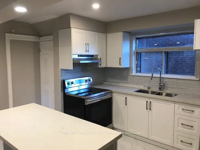 Photo 5 of Unit A2, 647 Vaughan Road, Toronto, Oakwood Village — HOMEH
