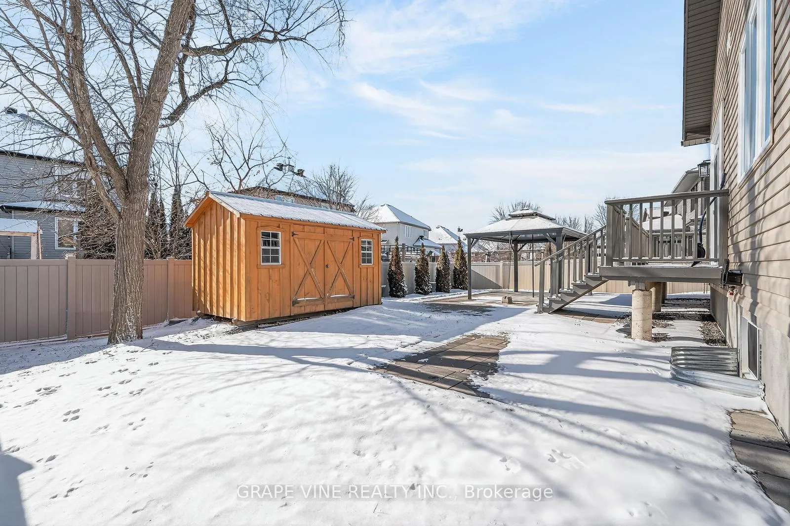 Photo 35 of 55 Dr Neelin, Ottawa, Richmond — HOMEH