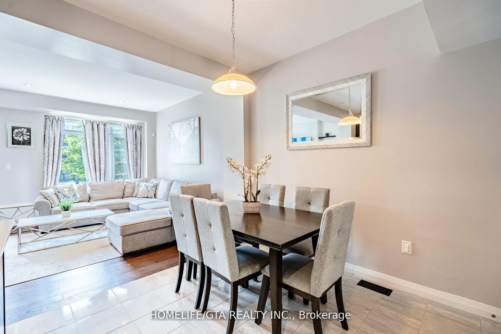 Photo 19 of 12 Shay Lane, Hamilton, Ancaster — HOMEH