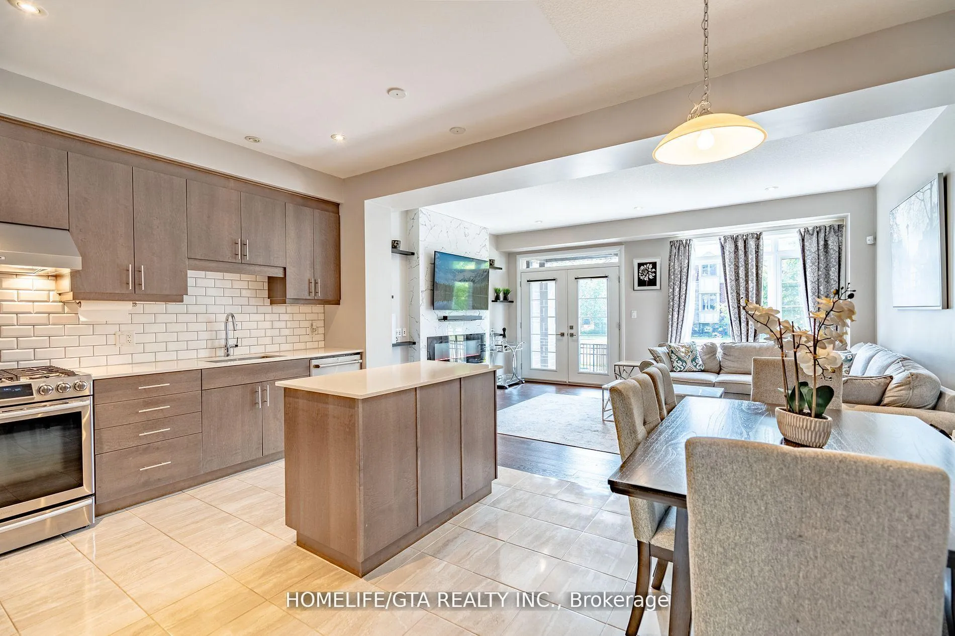 Photo 20 of 12 Shay Lane, Hamilton, Ancaster — HOMEH