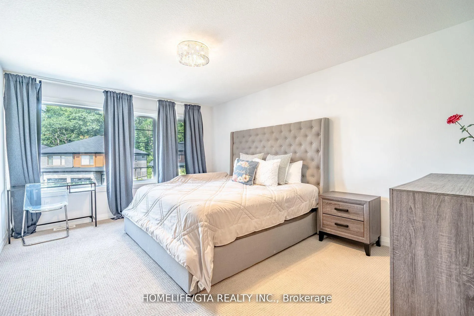 Photo 24 of 12 Shay Lane, Hamilton, Ancaster — HOMEH