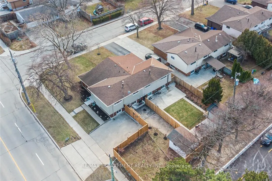 Photo 45 of 2 Country Club Drive, Hamilton, Vincent — HOMEH