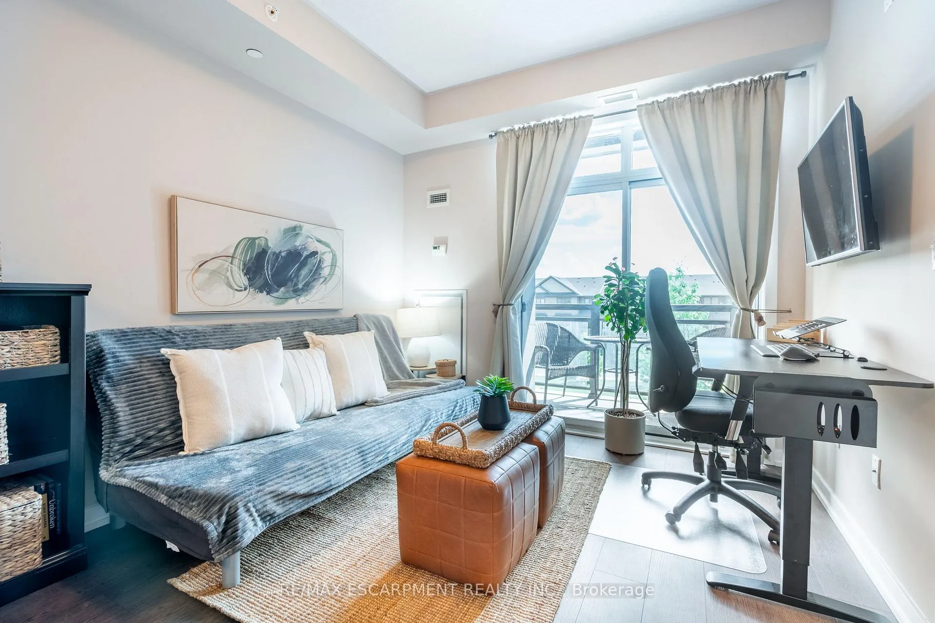 Photo 12 of Unit 313, 35 Southshore Crescent, Hamilton, Lakeshore — HOMEH