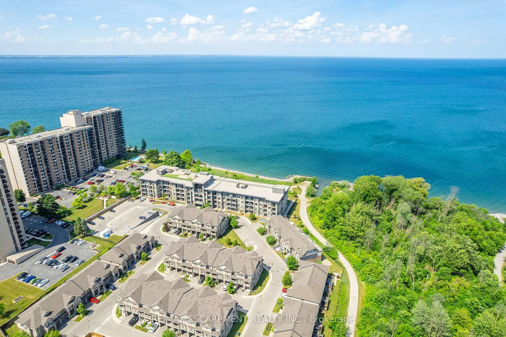 Photo 36 of Unit 313, 35 Southshore Crescent, Hamilton, Lakeshore — HOMEH