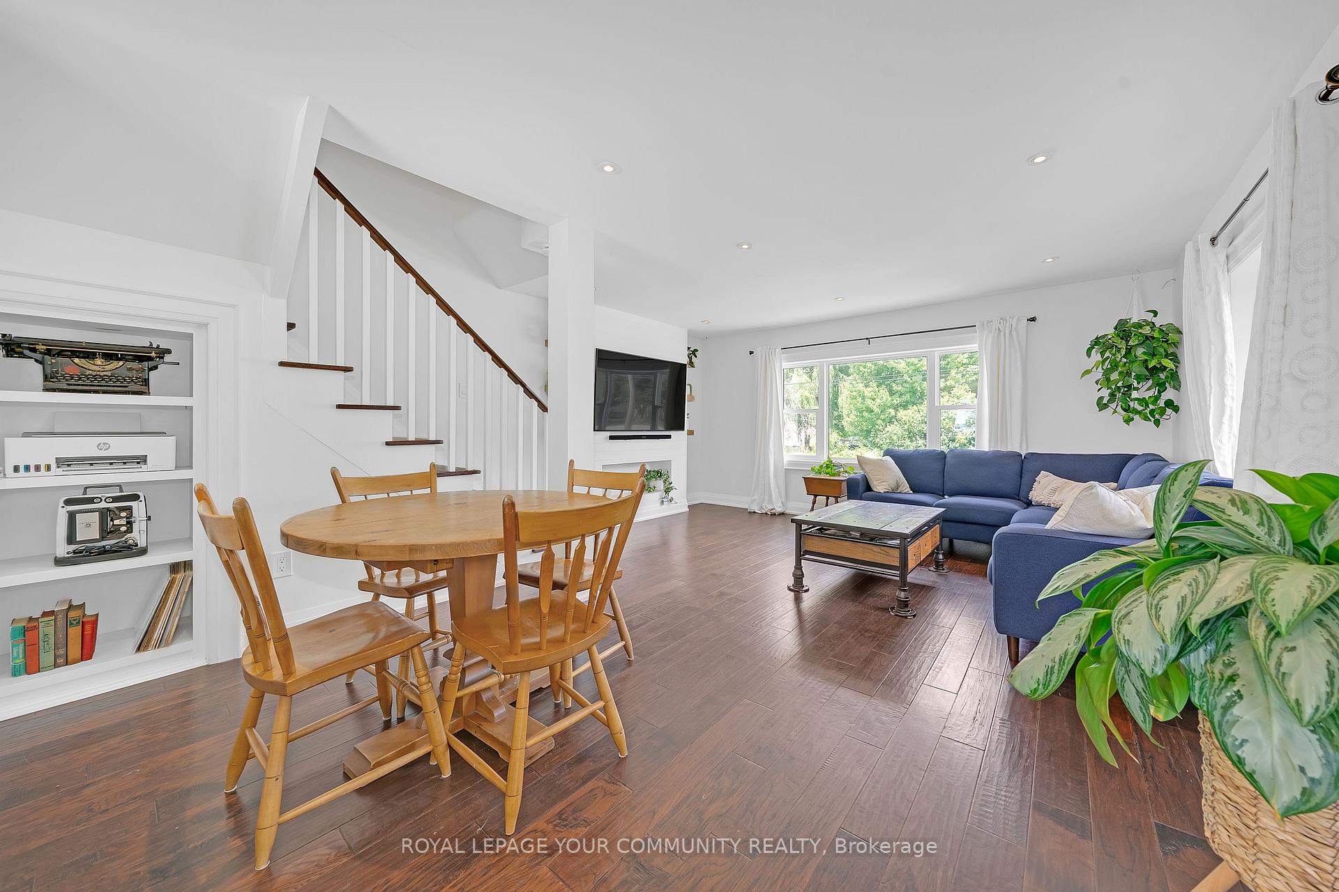 Photo 9 of 19036 Dufferin Street, King, Rural King — HOMEH