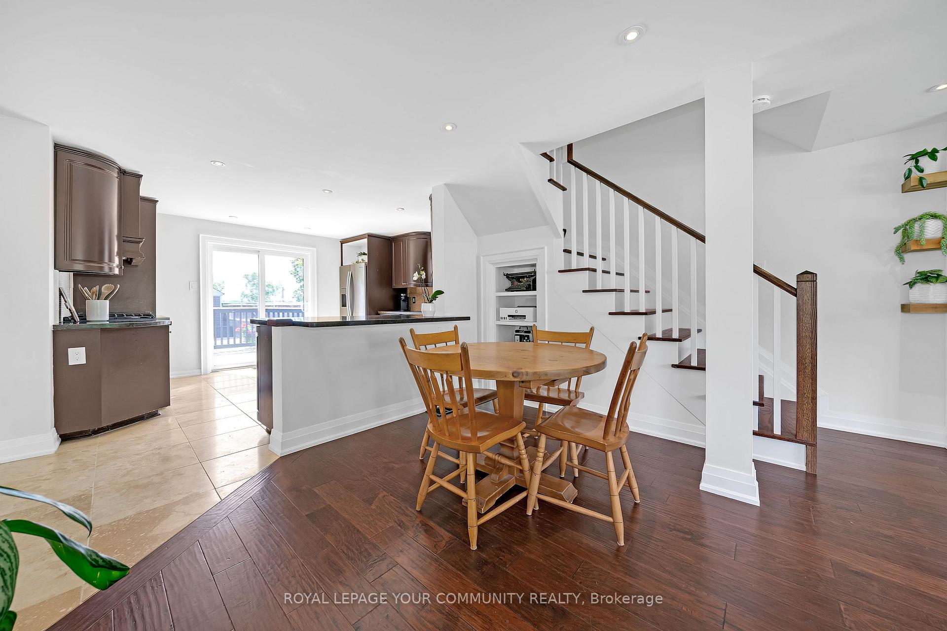 Photo 10 of 19036 Dufferin Street, King, Rural King — HOMEH